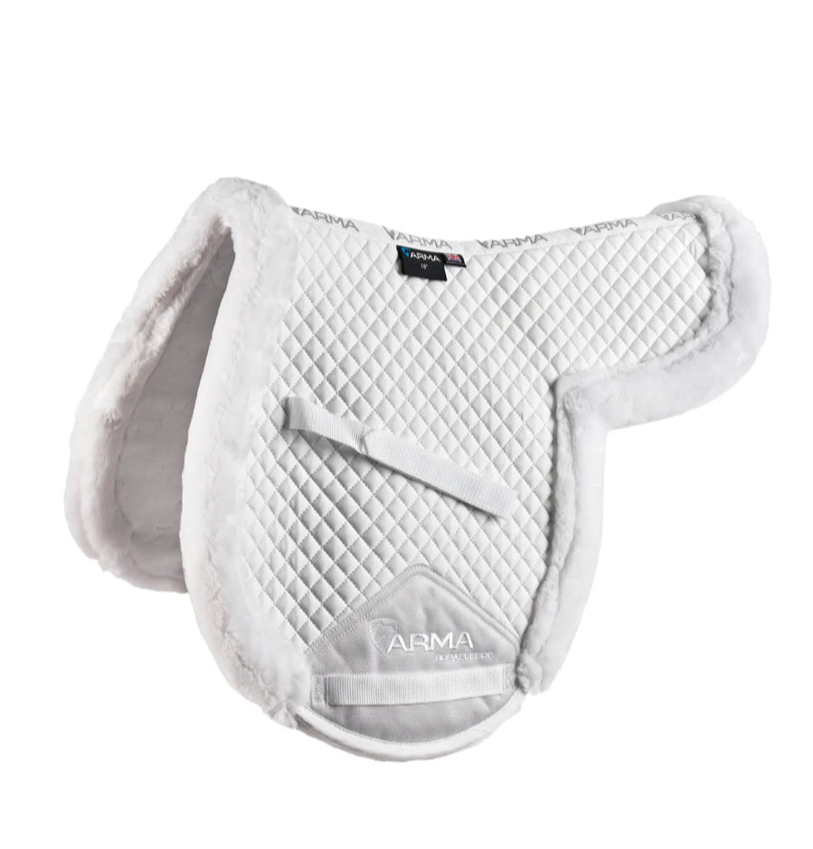 Shires Arma Supafleece Rimmed Shaped Pad - Horse & Hound Tack Shop