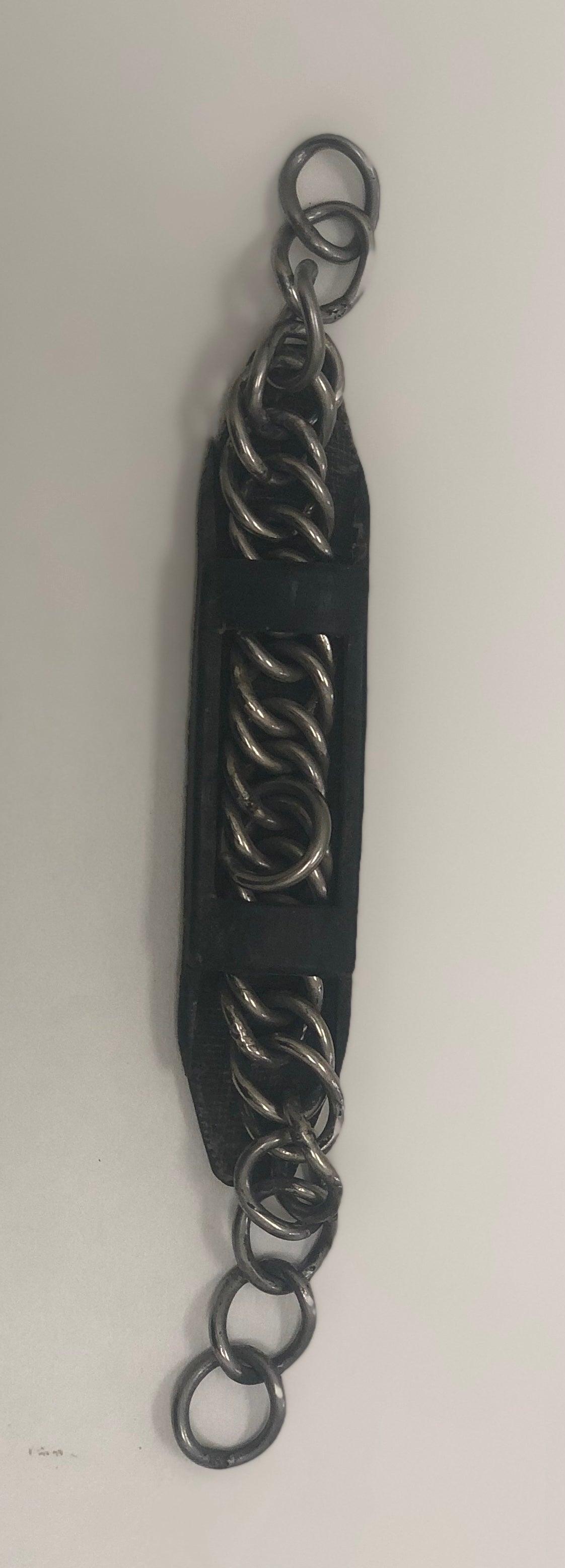 Fine Used Curb Chain With Rubber Chain Guard
