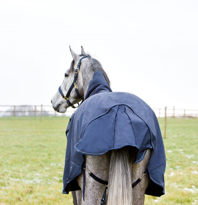 Horze Avalache Mid-Season Turnout Blanket (150g) | Horse & Hound
