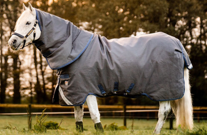 Horseware® Ireland Rhino® Plus HexStop Vari-Layer® Turnout Blanket (Medium 250g)