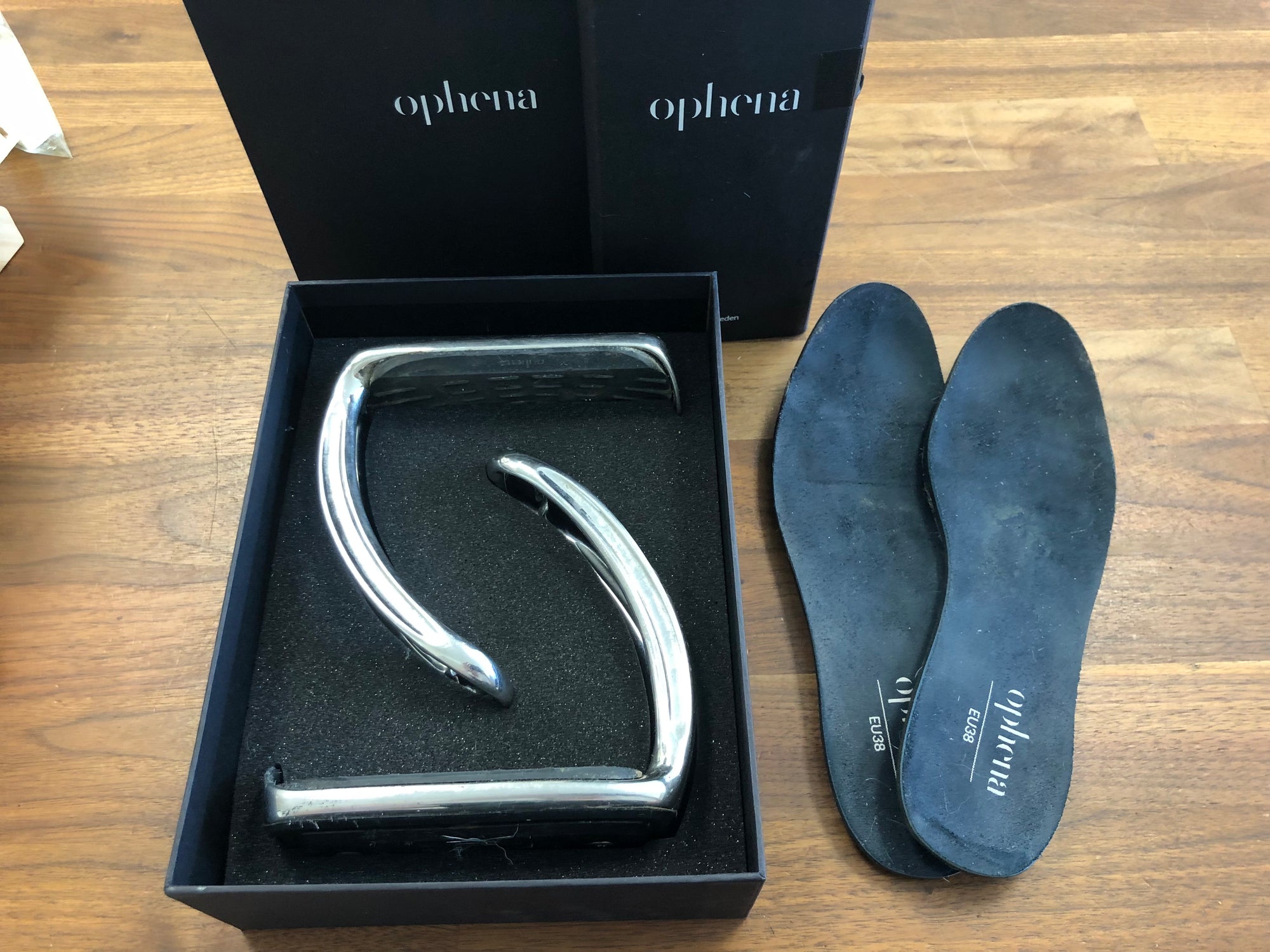 Ophena Magnetic Silver Stirrups - 7 (38)