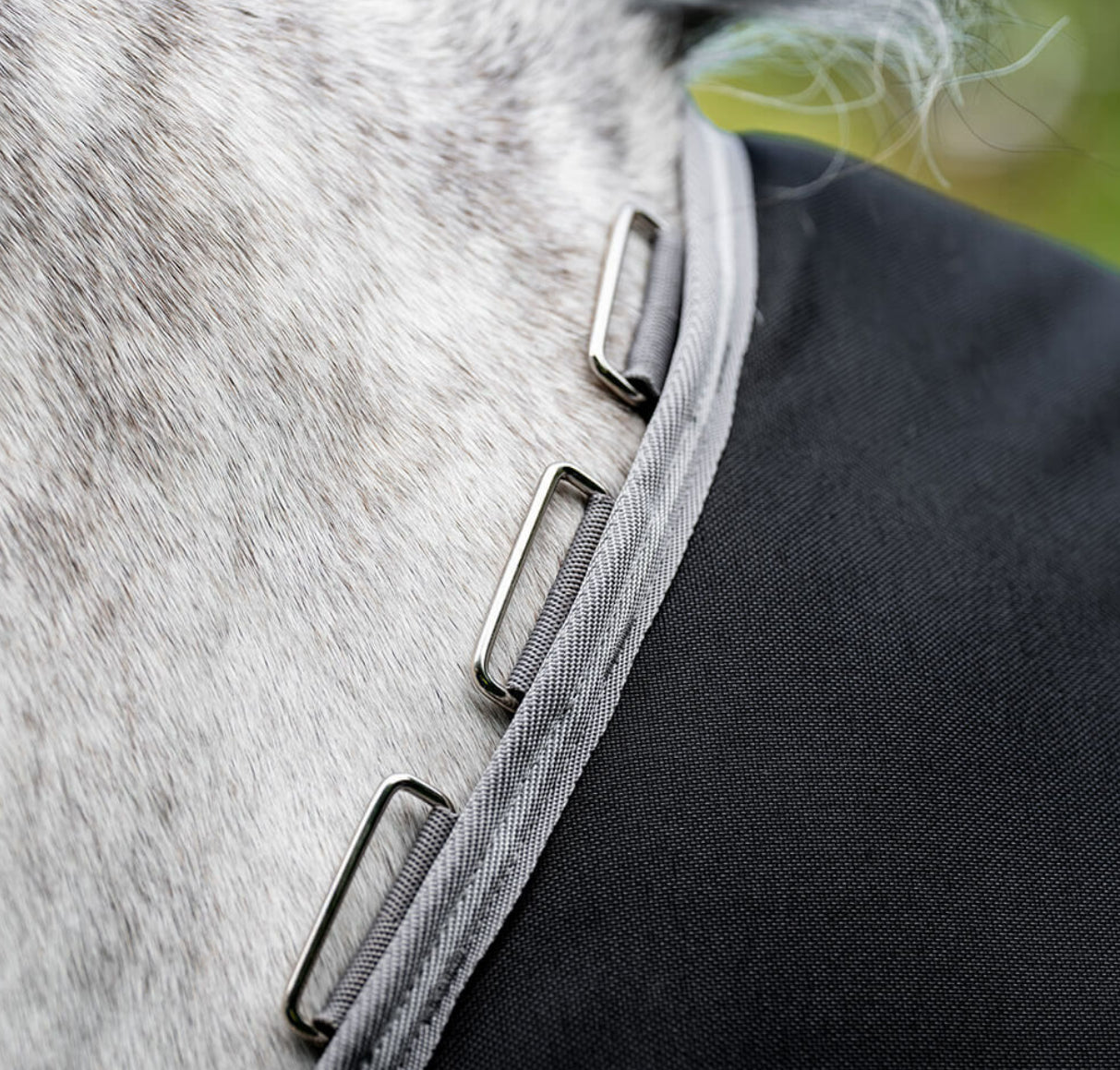 Horseware Amigo 1200D Plus - 100g - Horse & Hound Tack Shop 