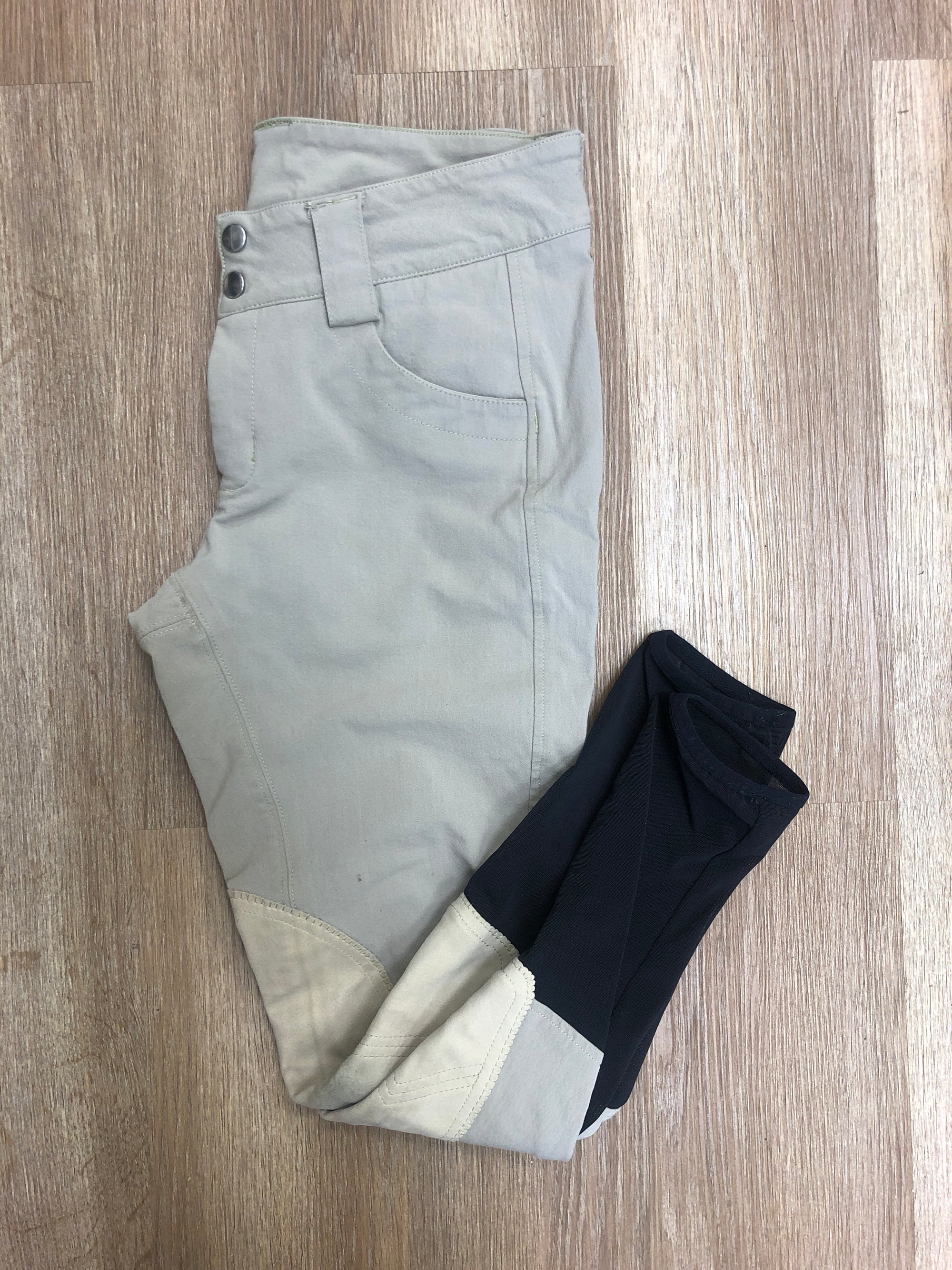 Fine Used FITS Classic Hunter Breeches (Medium) - Horse & Hound Tack Shop 
