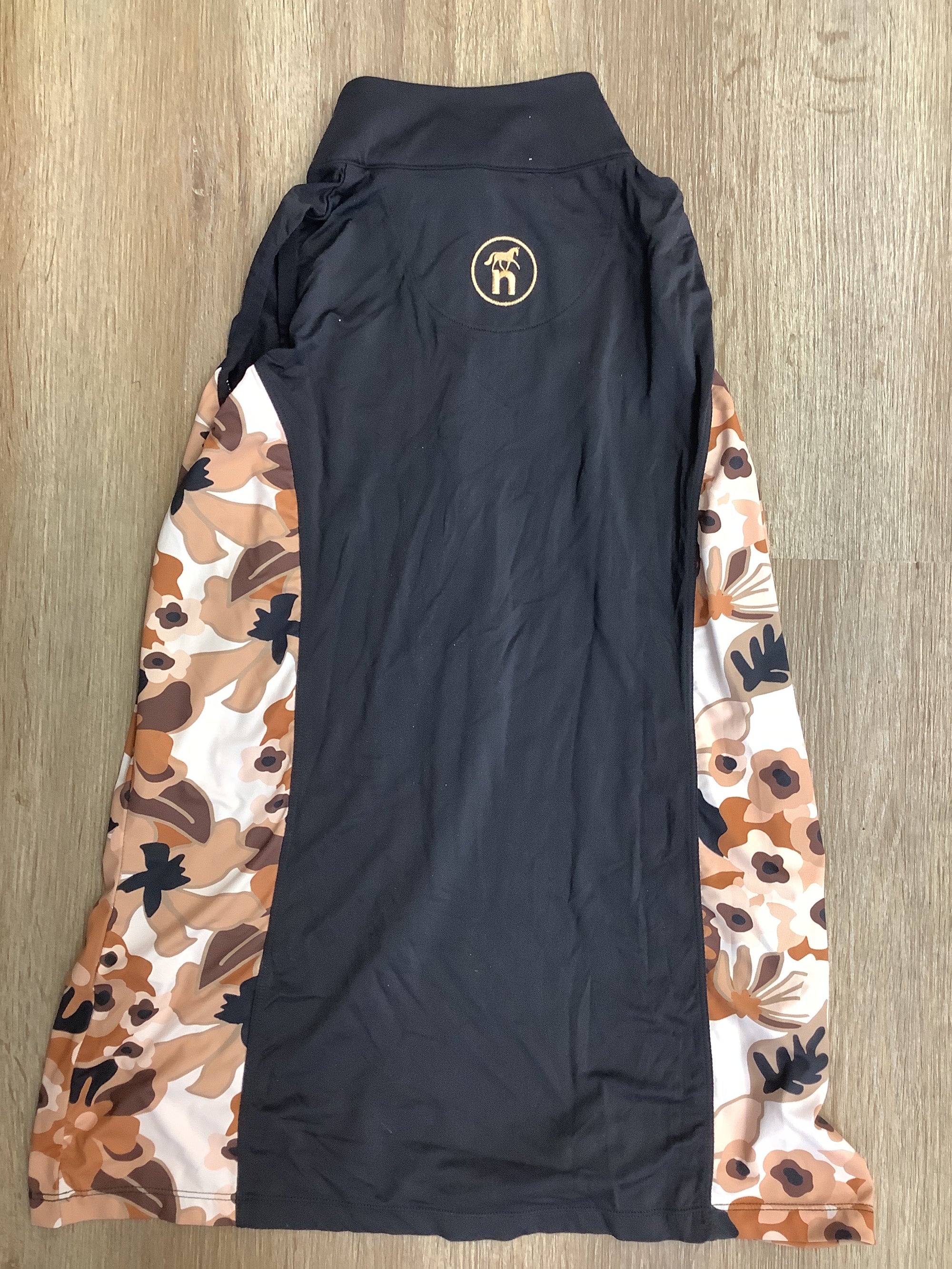 Fine Used Novella Sleeveless Riding Shirt, Medium - Horse & Hound Tack Shop 