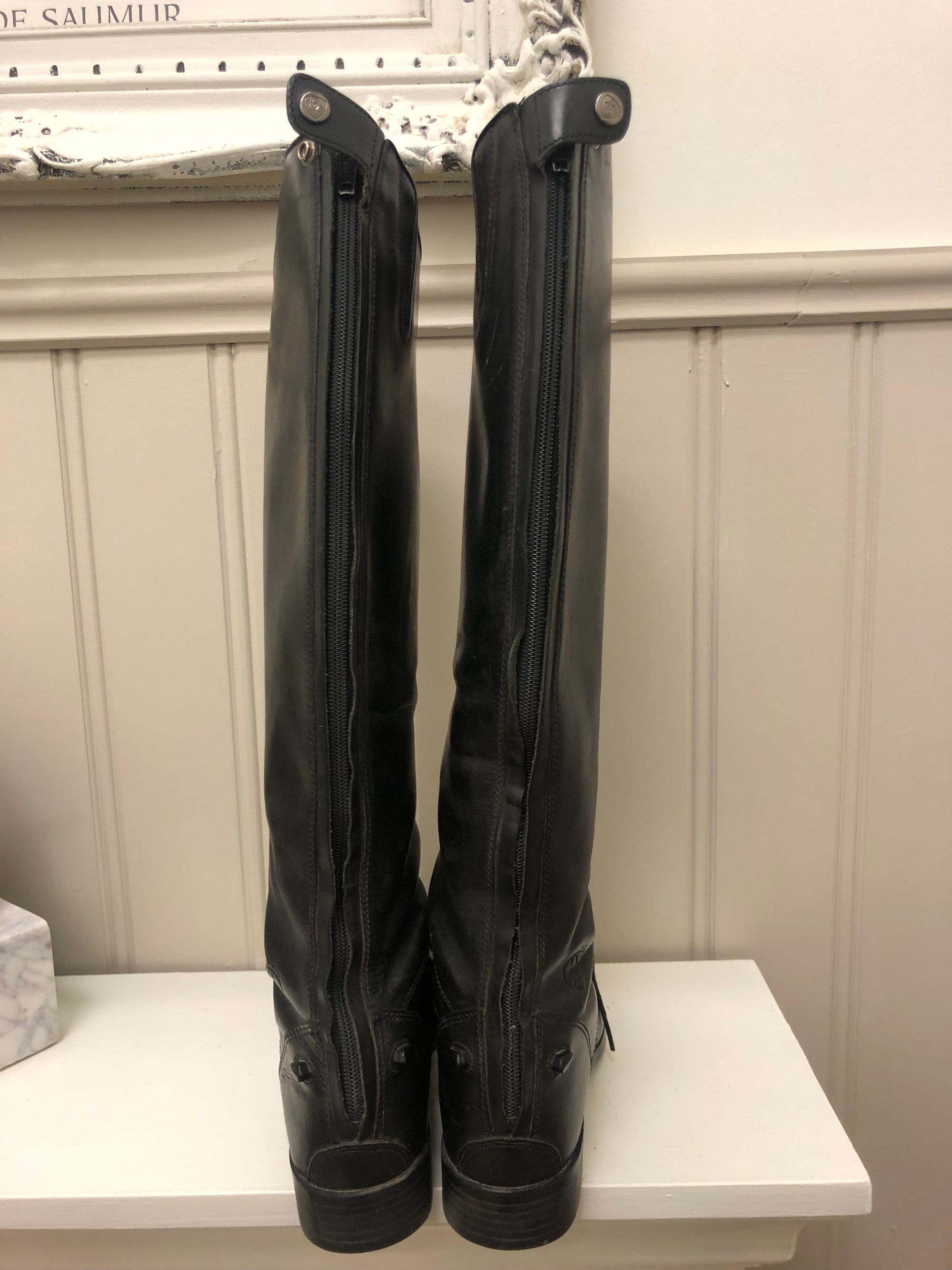 Ariat Ladies Black Leather Tall Boots - 7.5 Full