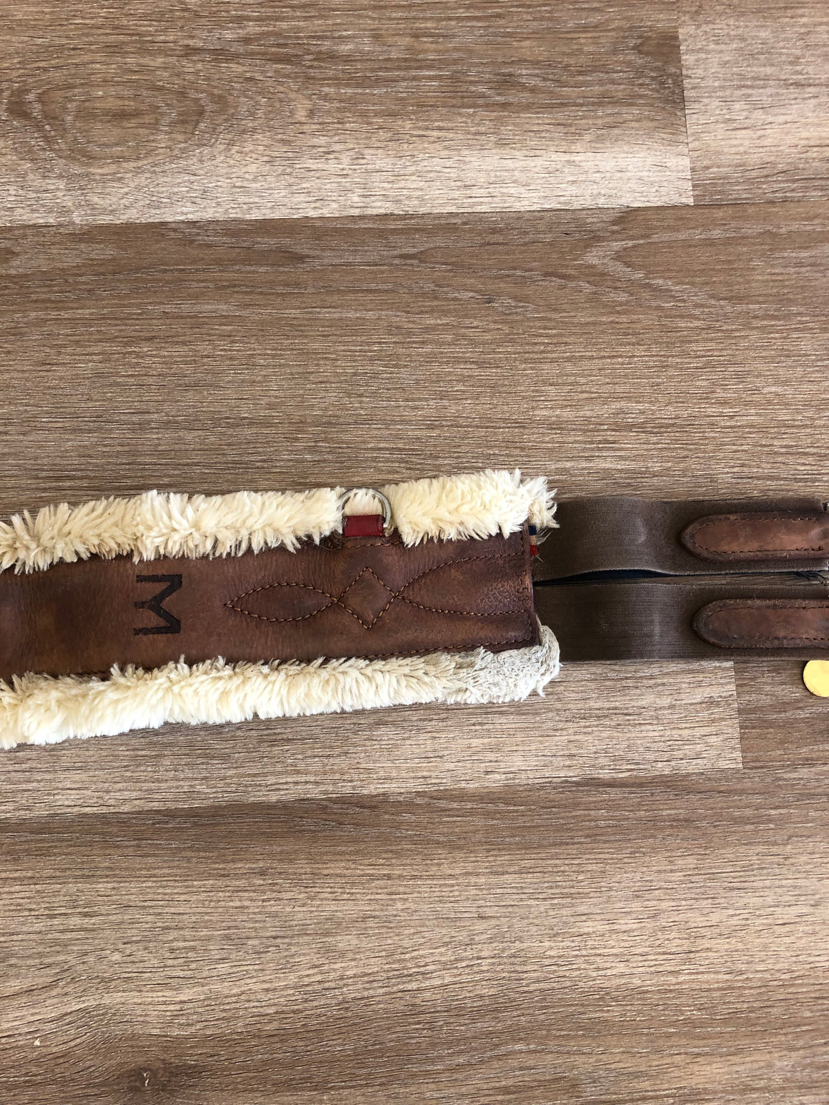 ‘M’ Leather &amp; Fleece Bellyguard Girth - 53” - Horse &amp; Hound Tack Shop 