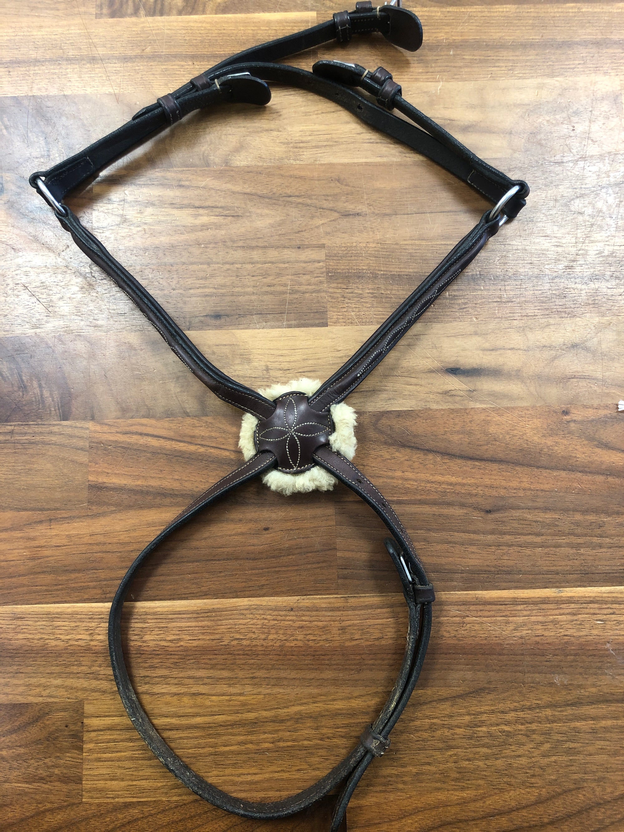 Fine Used Dyon Figure 8 Noseband, Full - Horse & Hound Tack Shop 