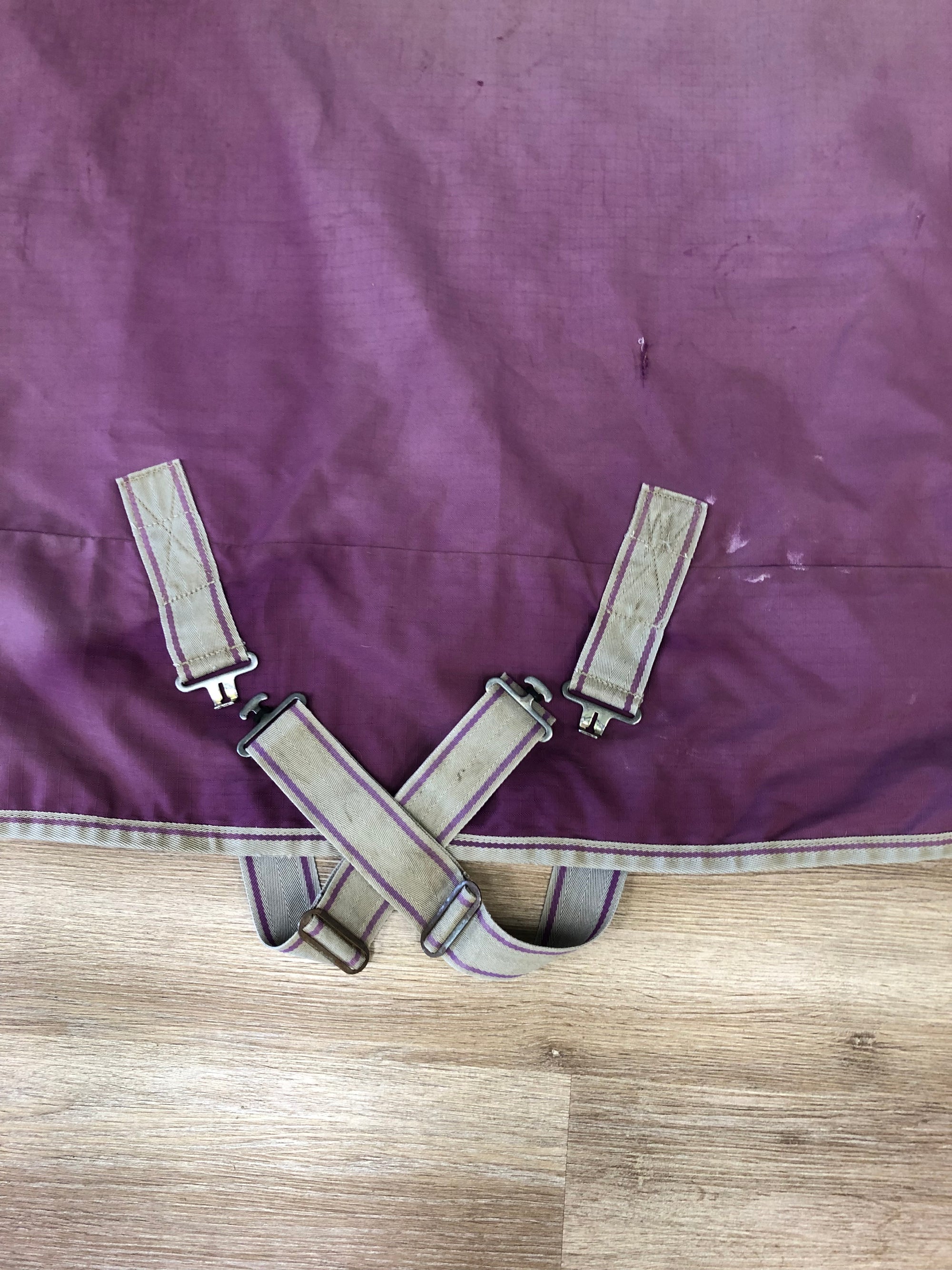 Burgundy Bucas Rain Sheet