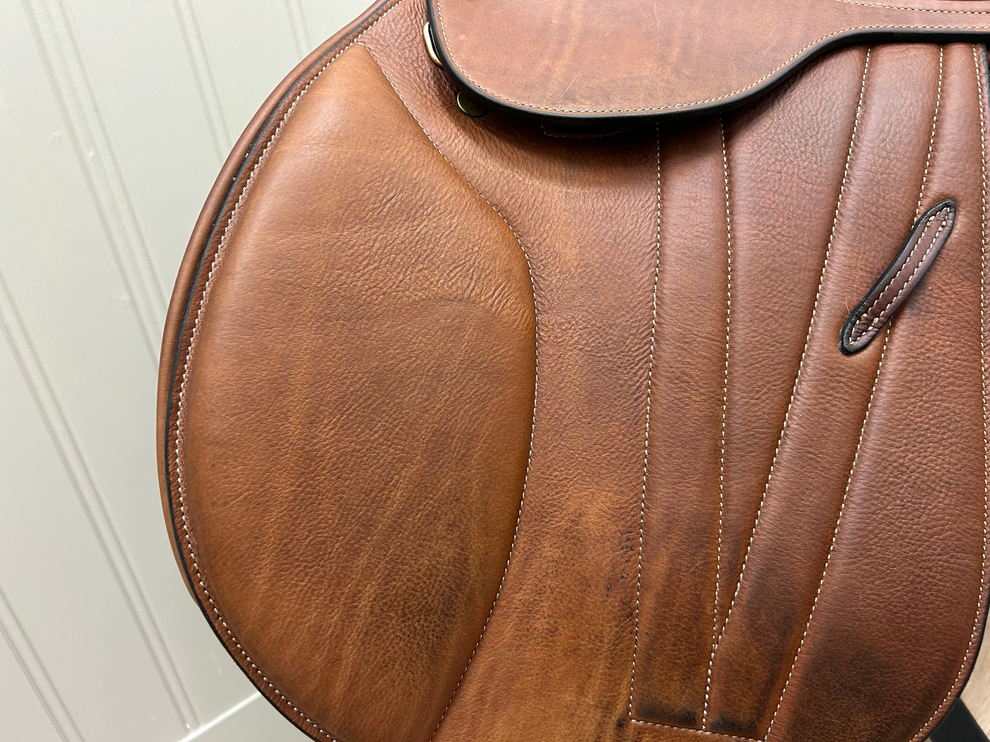 Mondega Theviso Close Contact Saddle 17.5” - Horse & Hound Tack Shop 