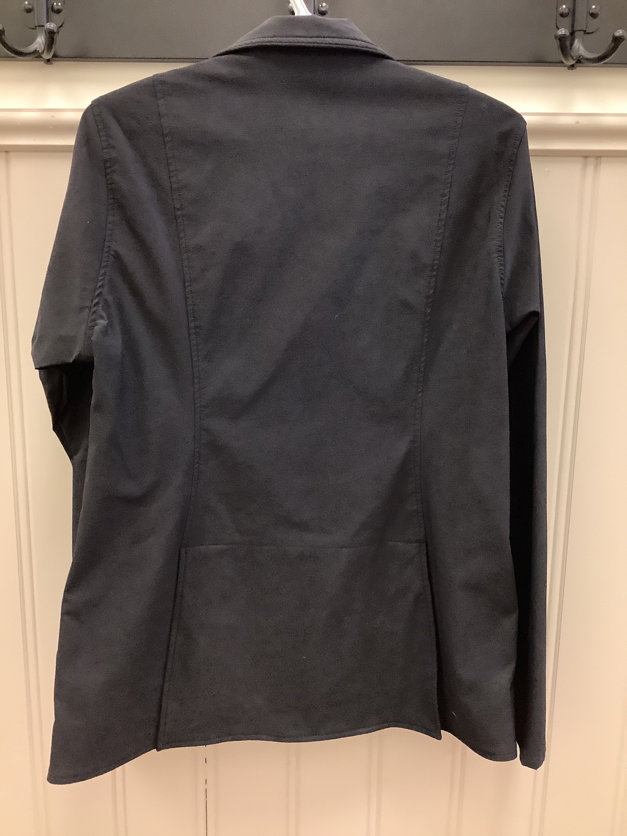 Fine Used Kerrits Stretch Show Jacket (Large) - Horse & Hound Tack Shop 