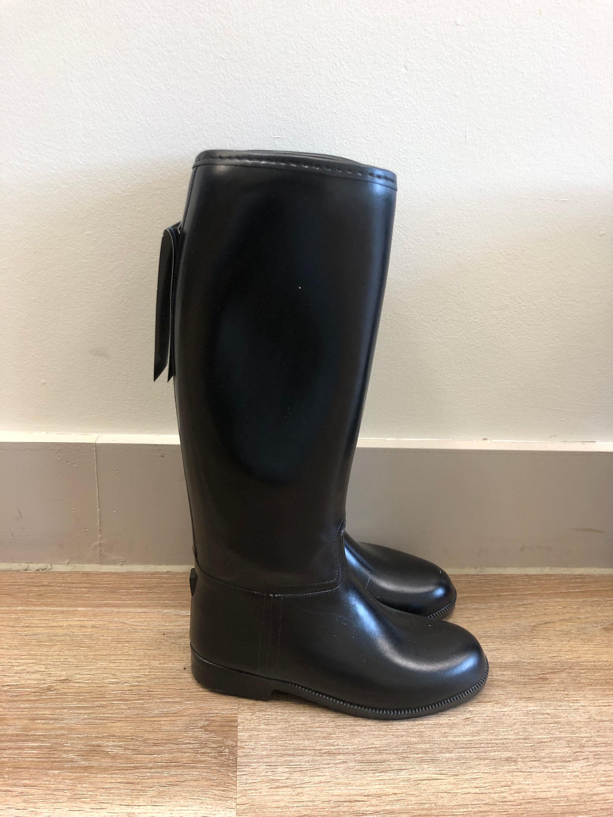 NWT Auken II Rubber Riding Boot - 4.5