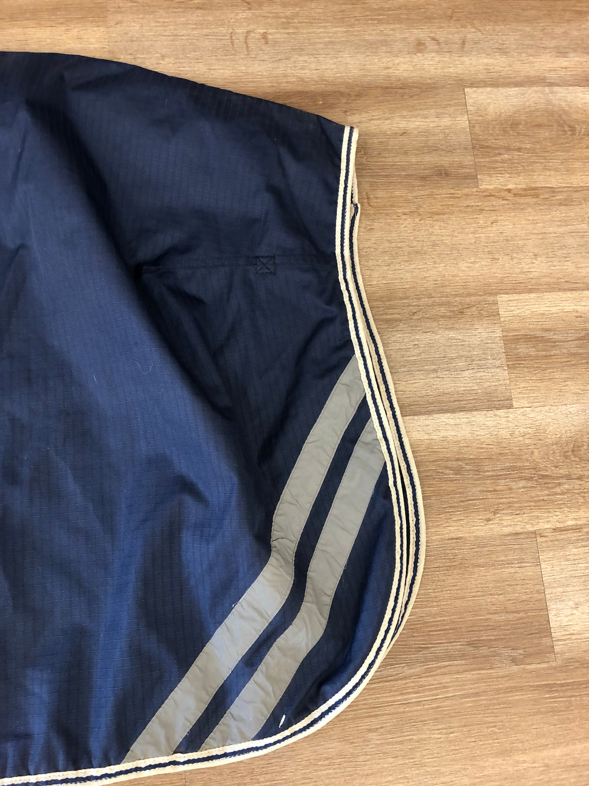 Insulated Quarter Sheet - Navy 145cm - Horse &amp; Hound Tack Shop 