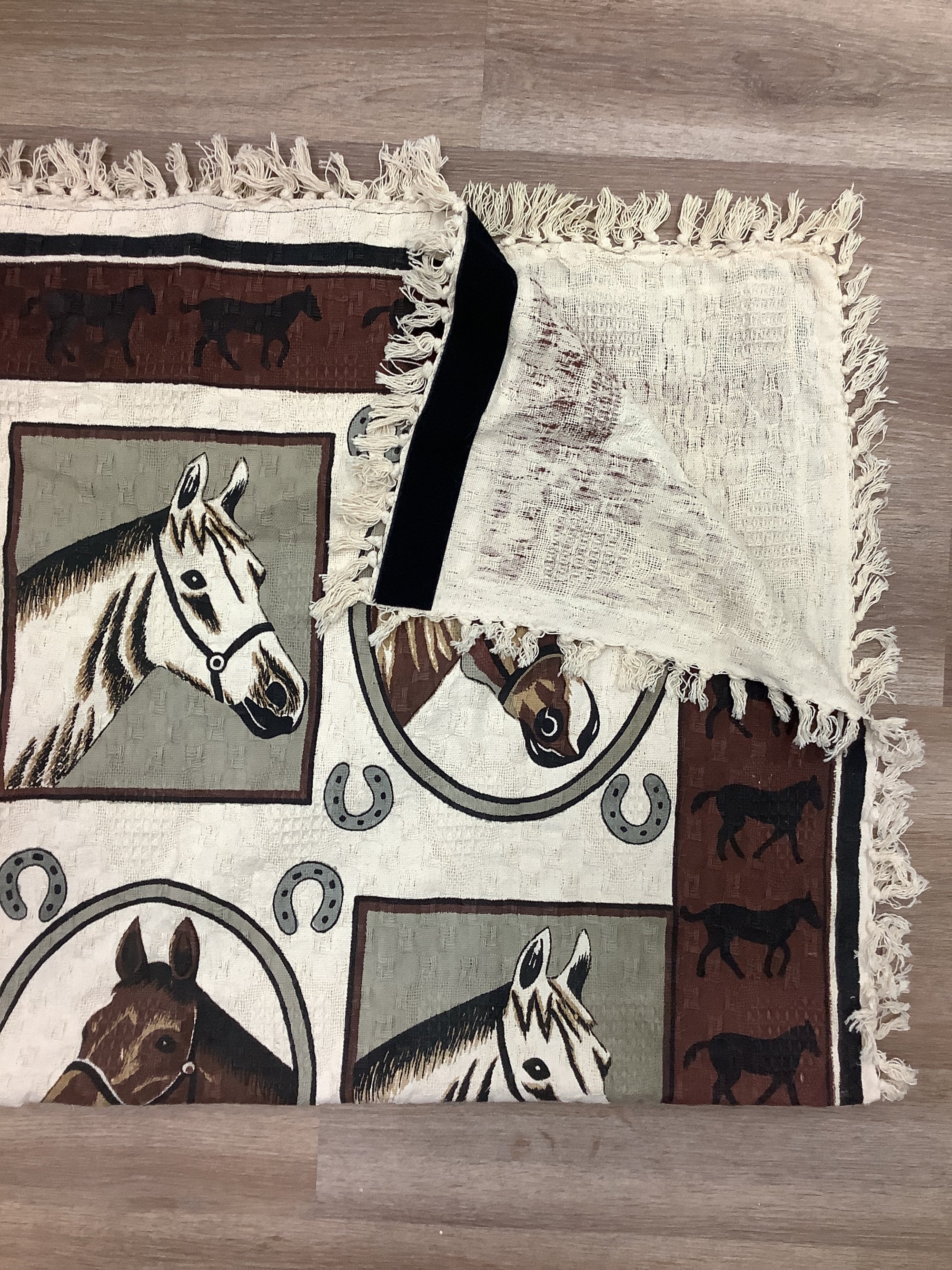 Fine Used Hand-Woven Tapestry/Throw - Horse & Hound Tack Shop 