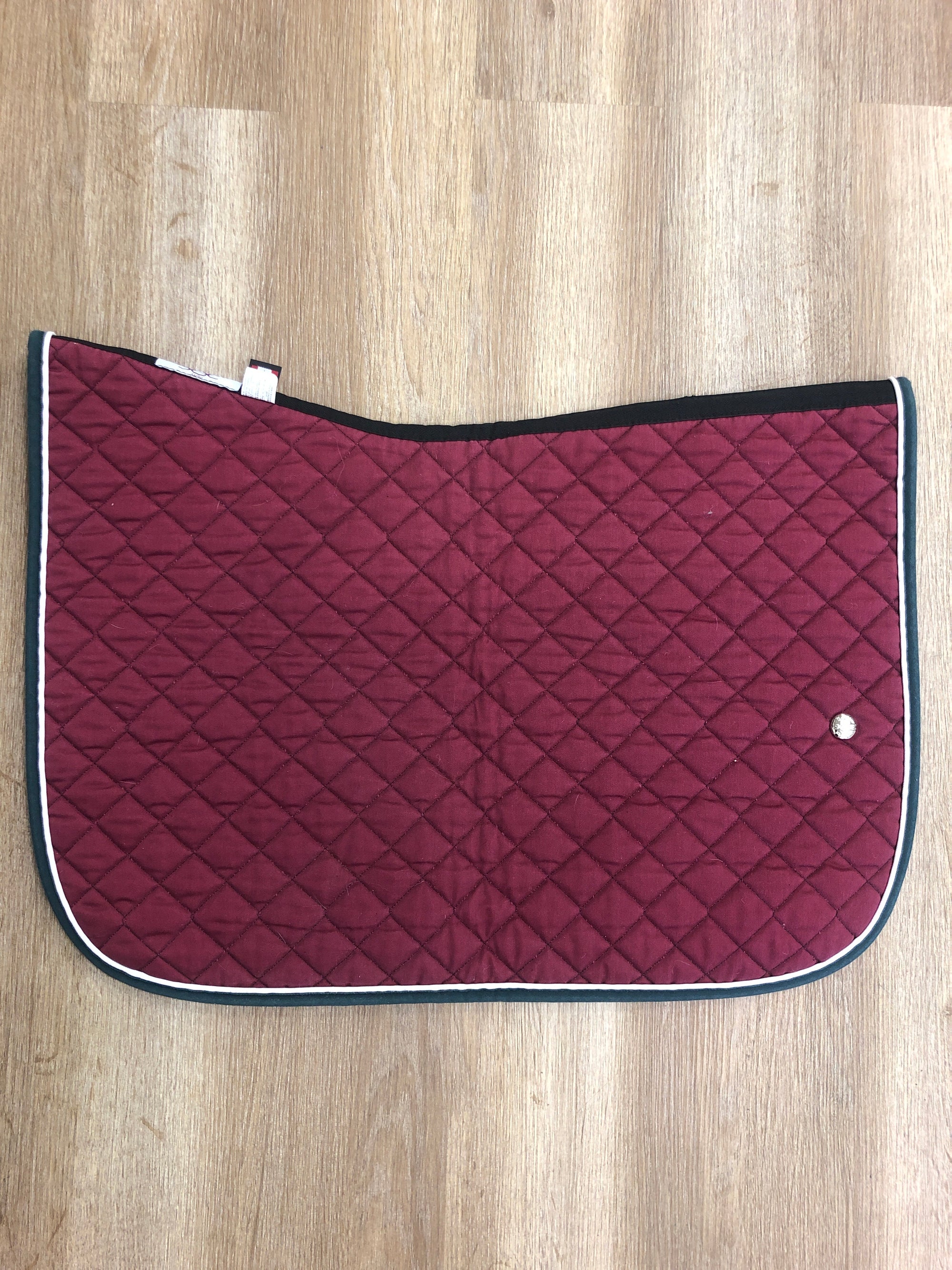 Fine Used Ogilvy Saddle Pad - Horse & Hound Tack Shop 