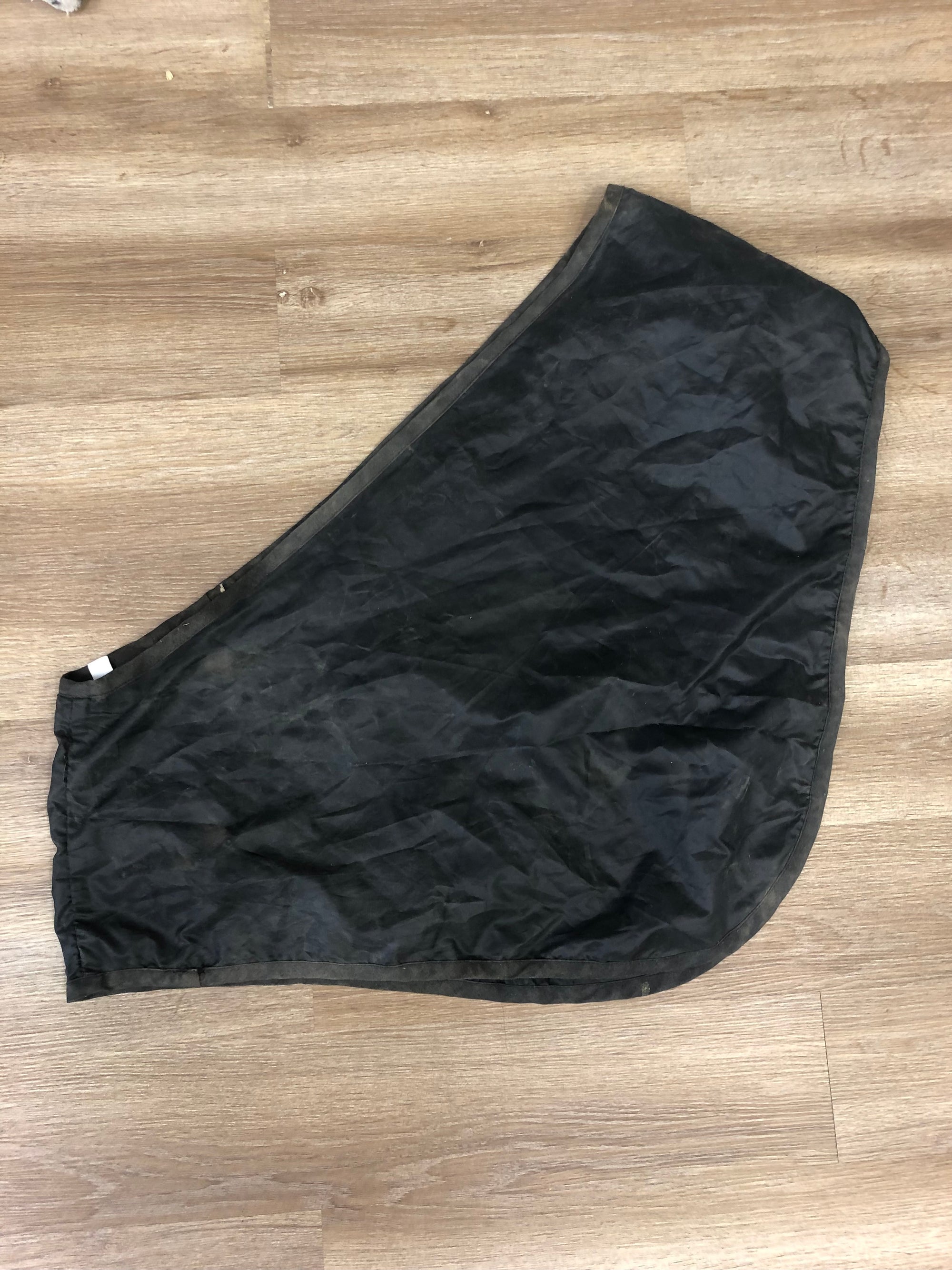 Shedrow Black Shoulder Guard - L