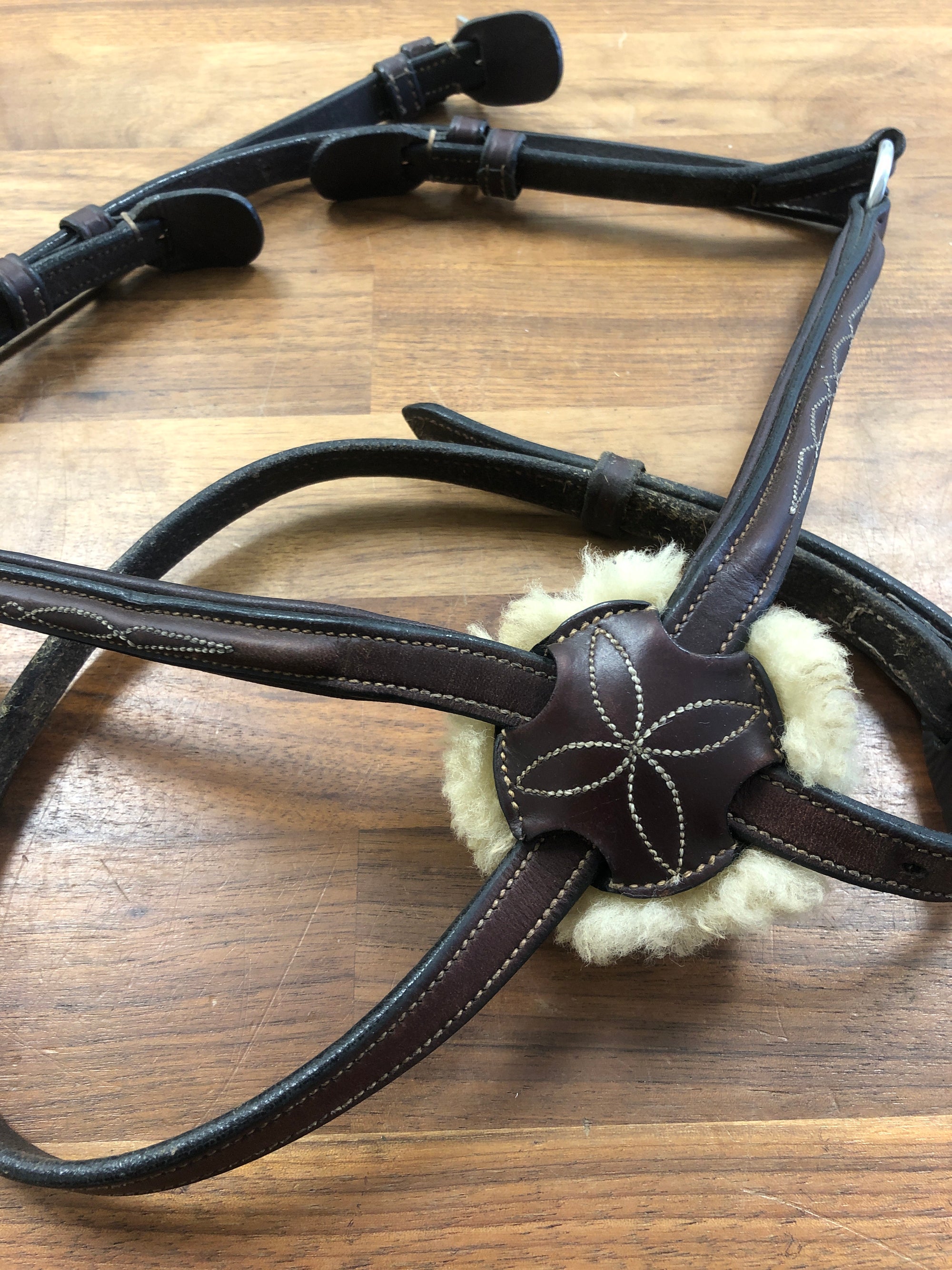 Fine Used Dyon Figure 8 Noseband, Full - Horse & Hound Tack Shop 