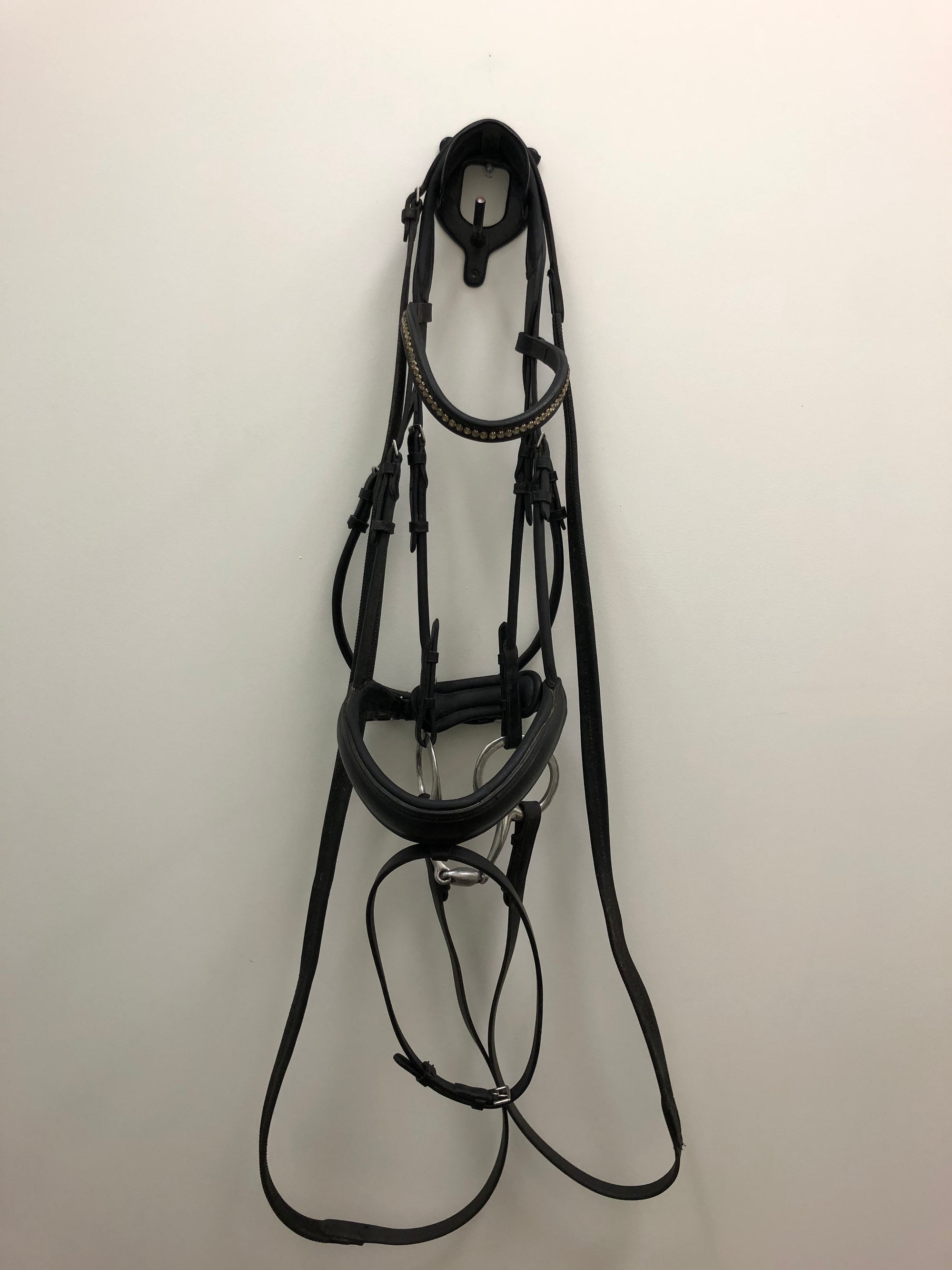 Schockemohle Malibu Bridle Black XF - w/ Rubber Reins &amp; Eggbutt w/ Lozenge Bit 6”