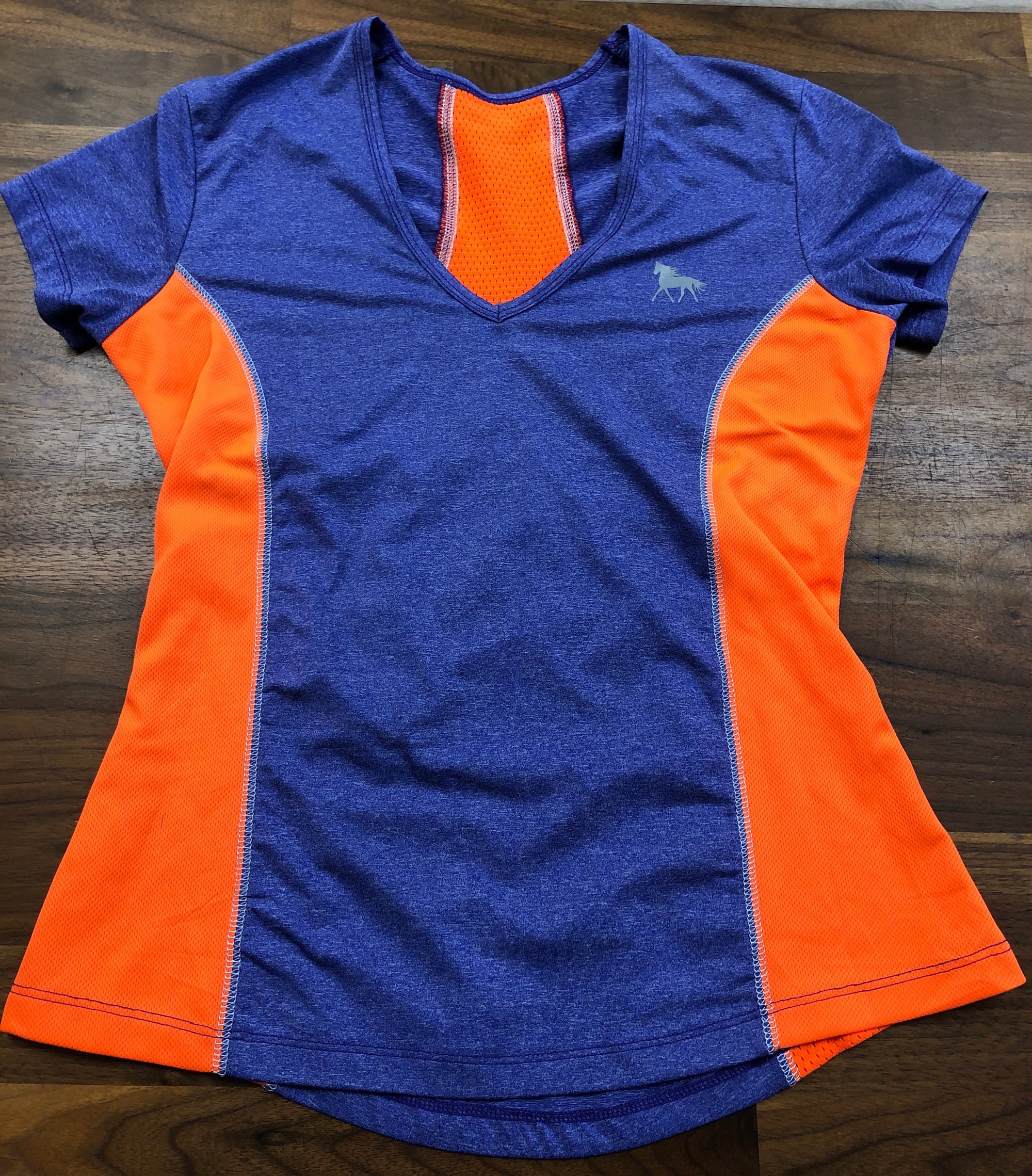 Fine Used “Heads Up” Reflective T Shirt (Small) - Horse &amp; Hound Tack Shop 