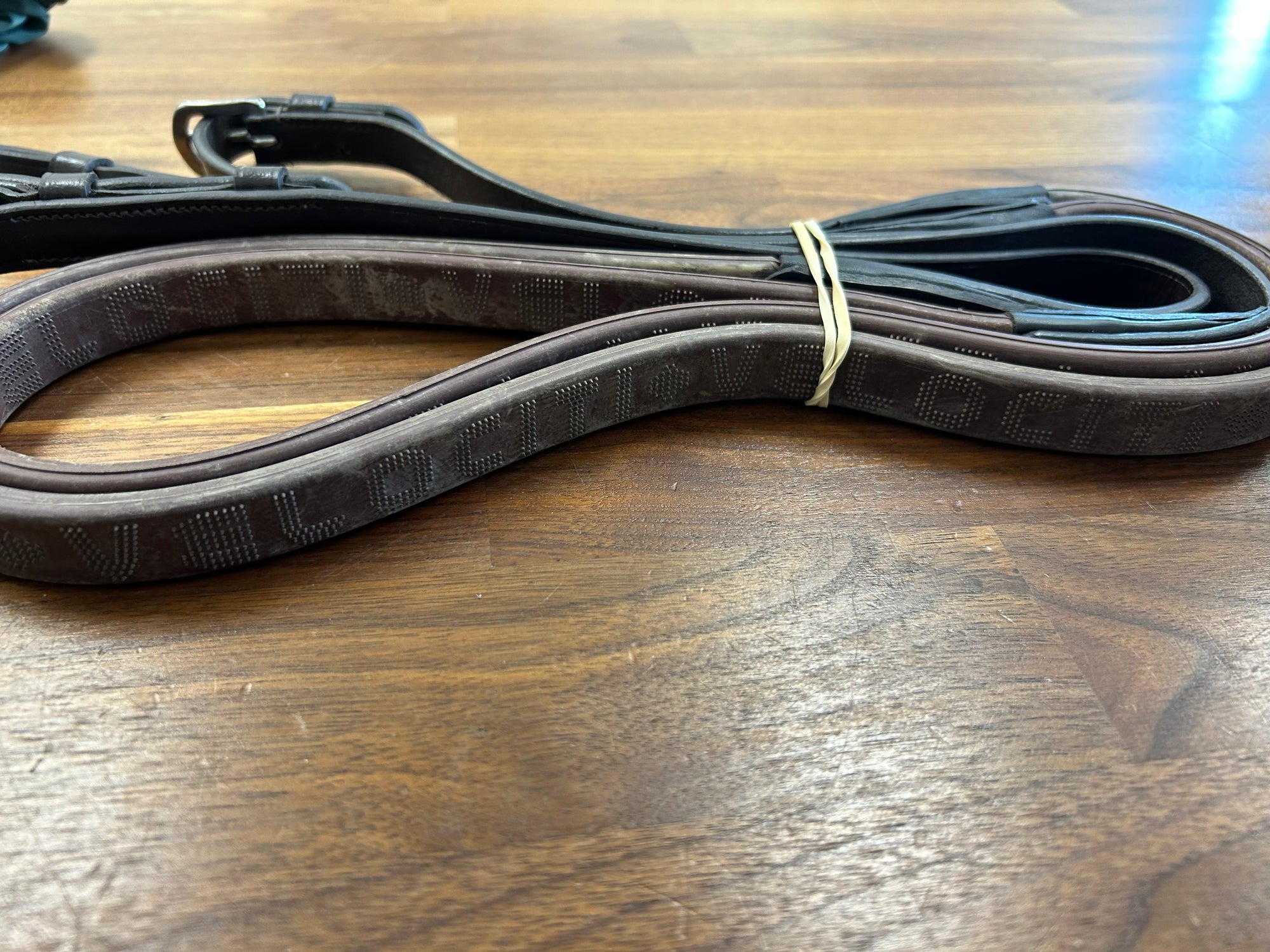 Shires Velociti Rapida Brown Rubber Reins - Full - Horse & Hound Tack Shop 