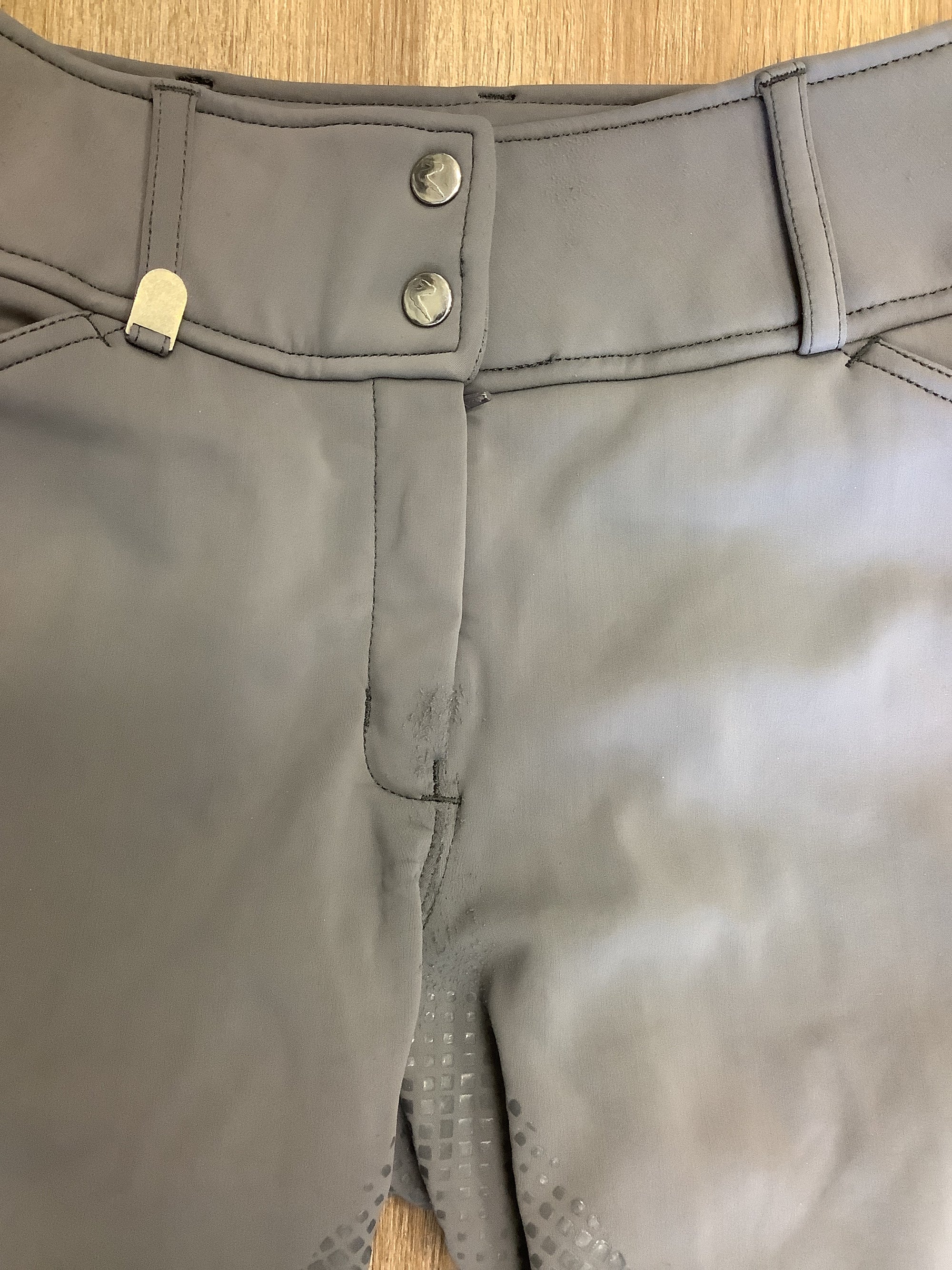 Fine Used Horze Grand Prix Winter Full Seat Breeches, 28 - Horse & Hound Tack Shop 
