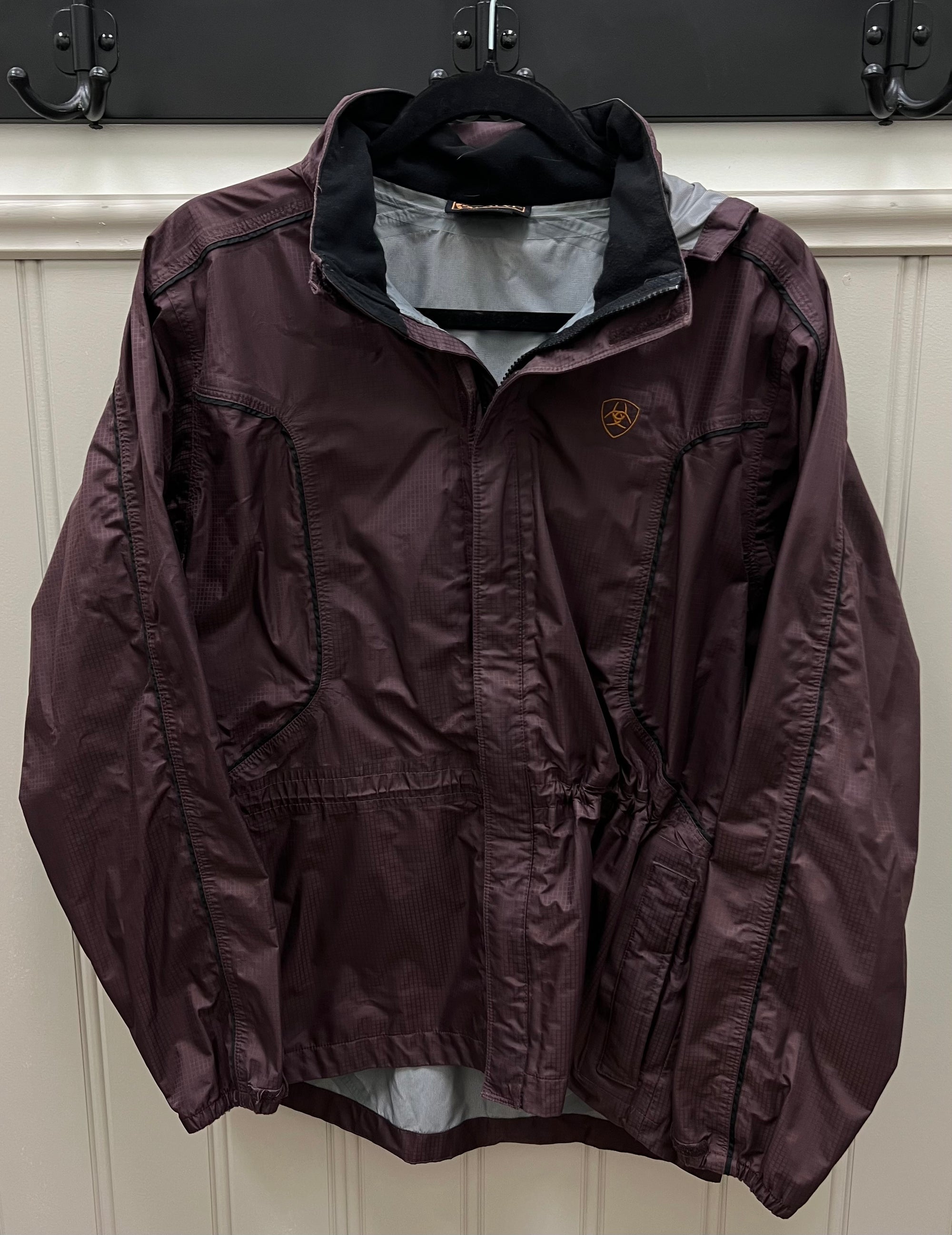 Ariat Light Jacket - Medium - Horse & Hound Tack Shop 