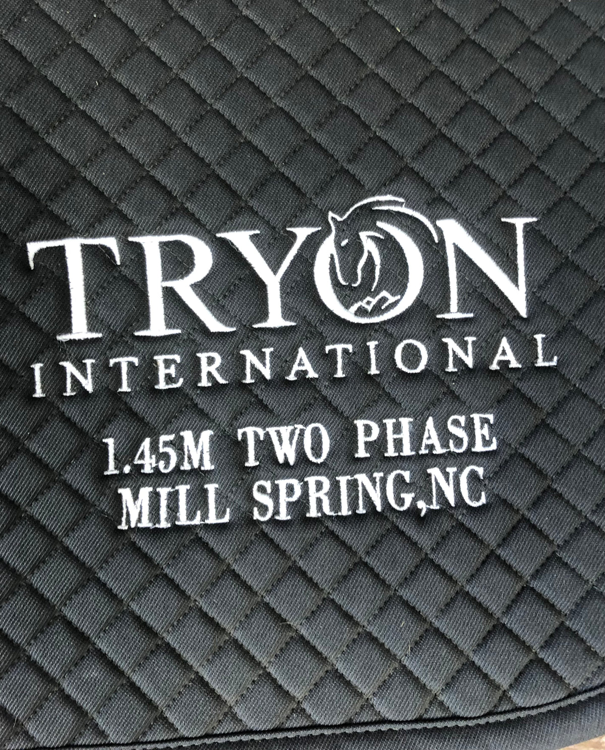 Equine Couture Jump Pad Gray “TryOn”