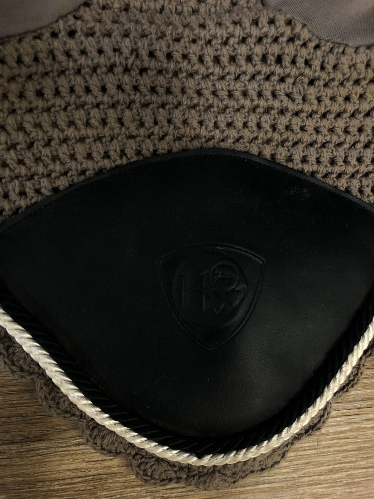 Horseware Bonnet Beige/Black/White - Horse & Hound Tack Shop 