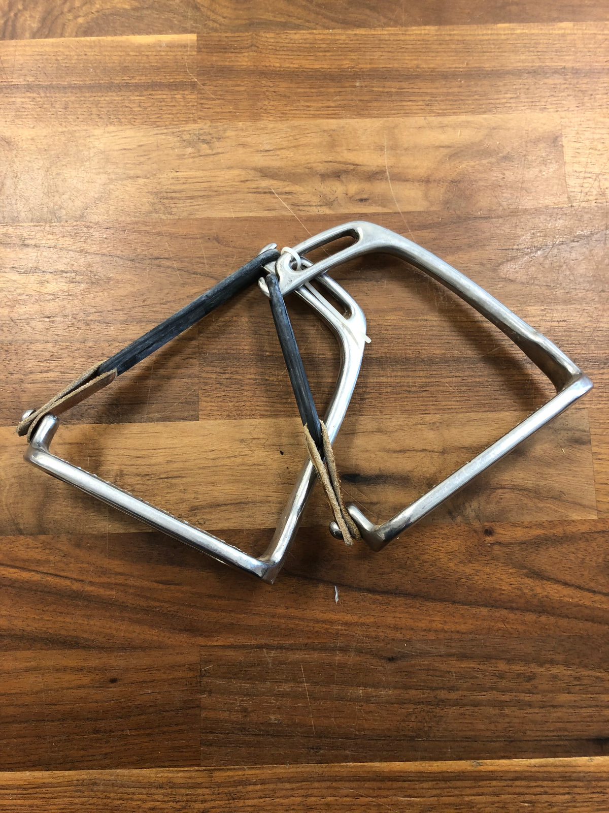 Peacock Safety Stirrups