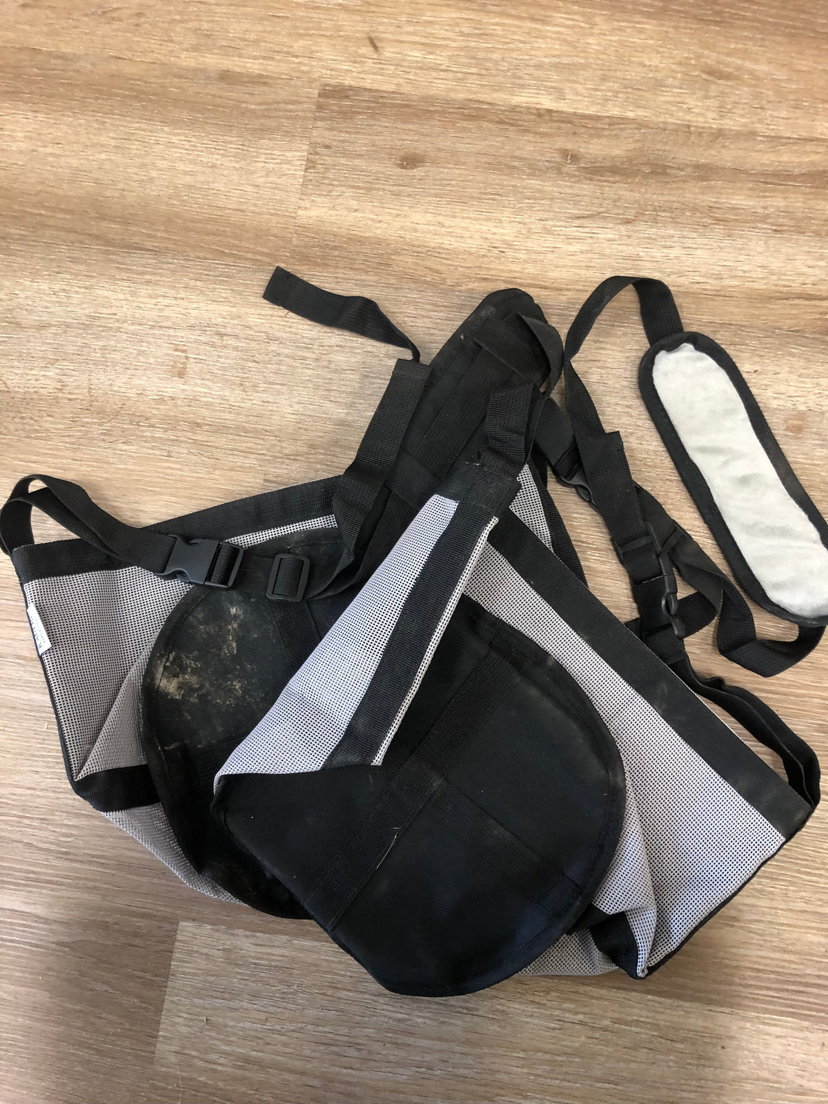 Grey Feed Bag