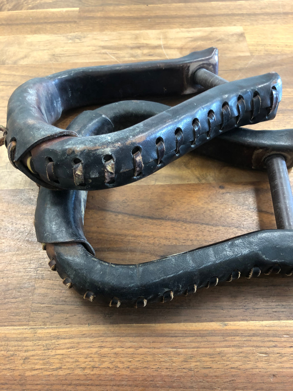Western Stirrups