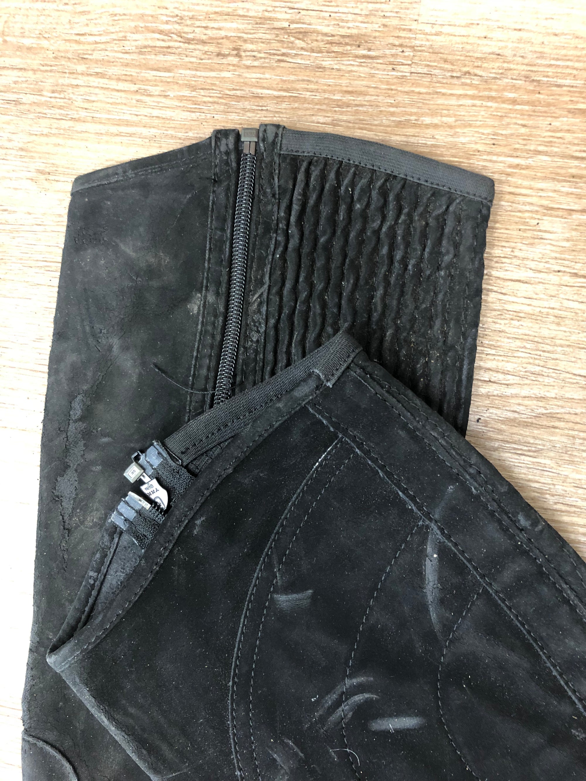Auken Wash N Wear Half Chaps - L