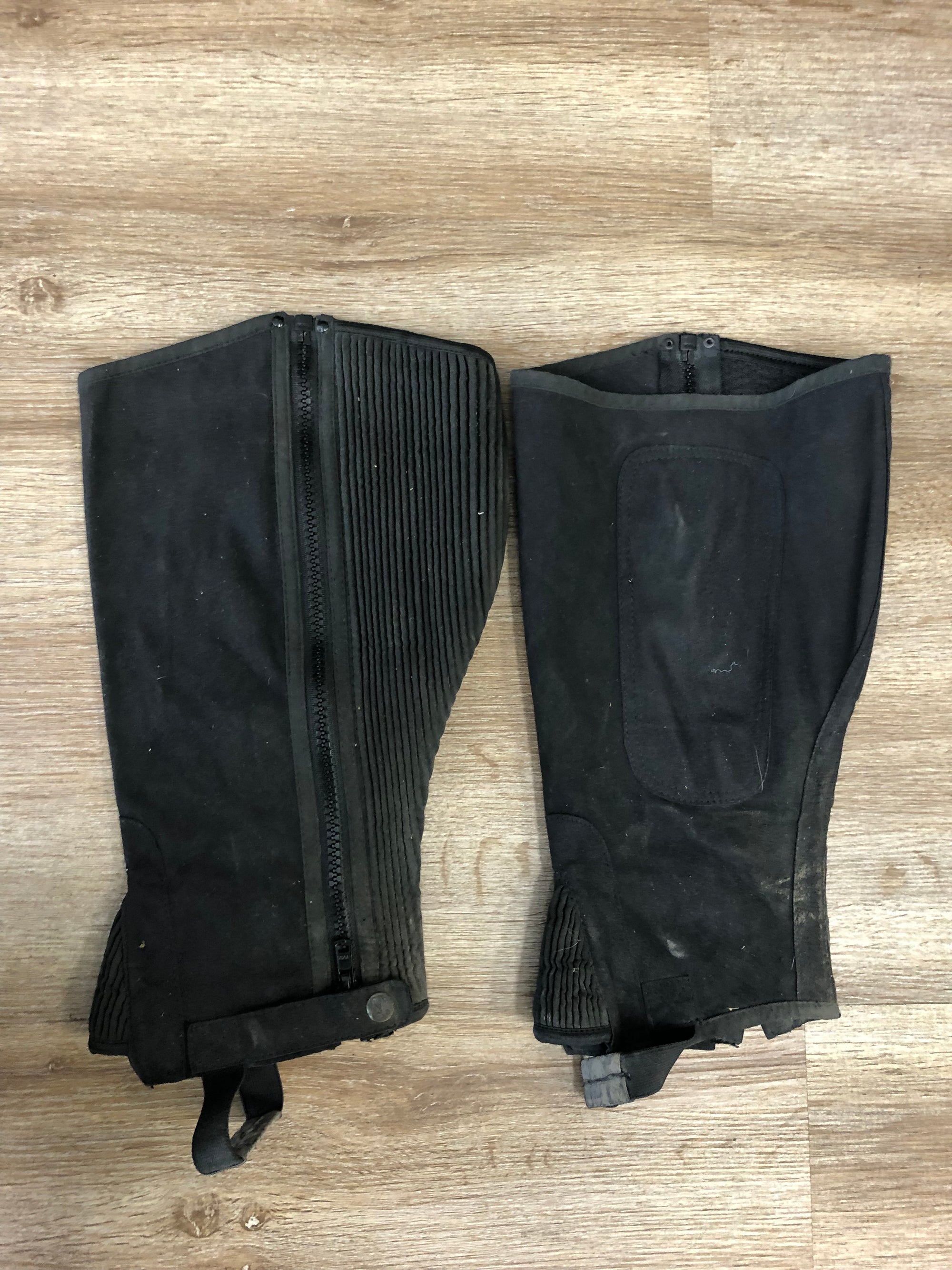 Black Synthetic Half Chaps - XXW