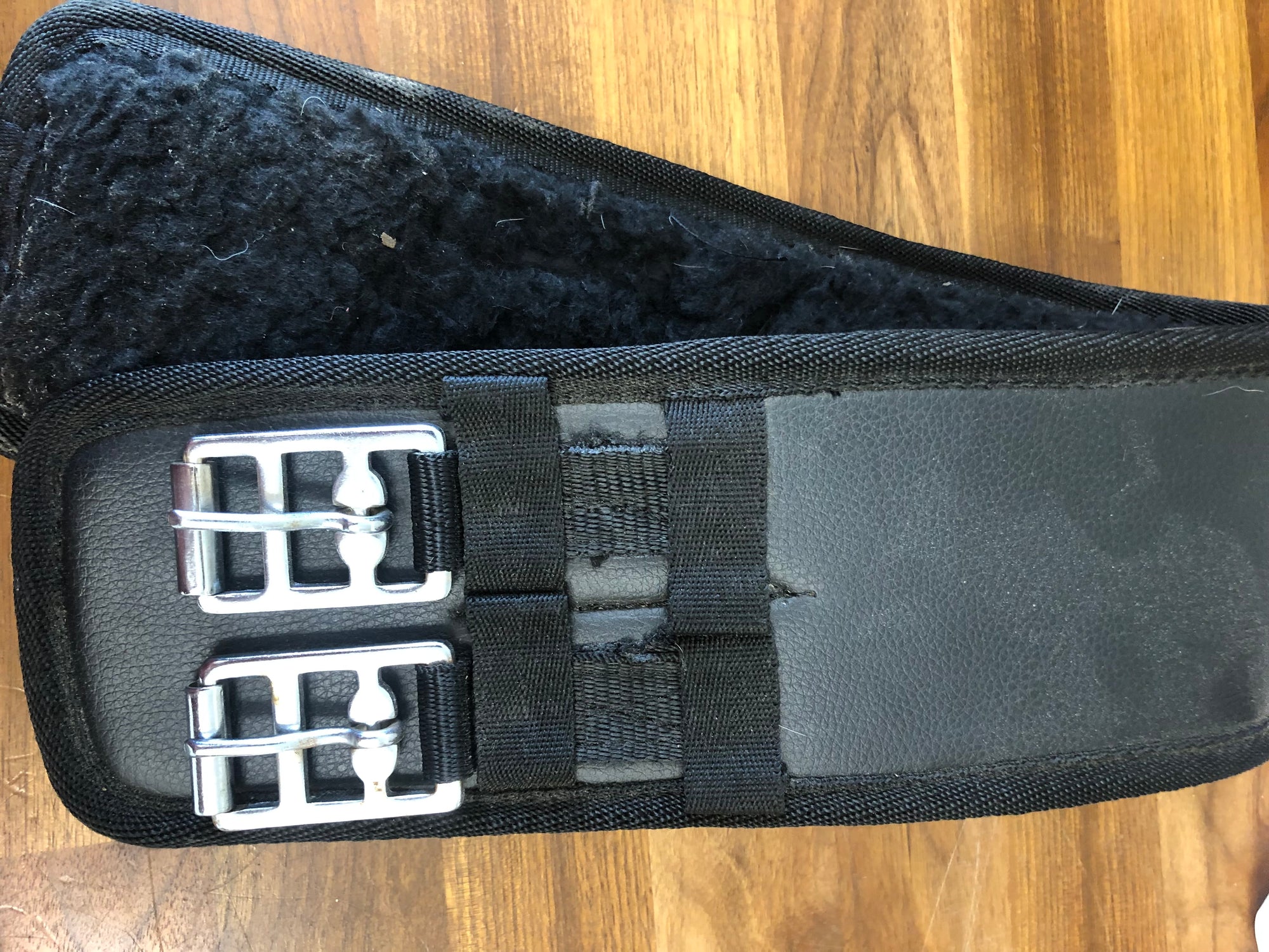 Black Fuzzy Short Girth - 24”