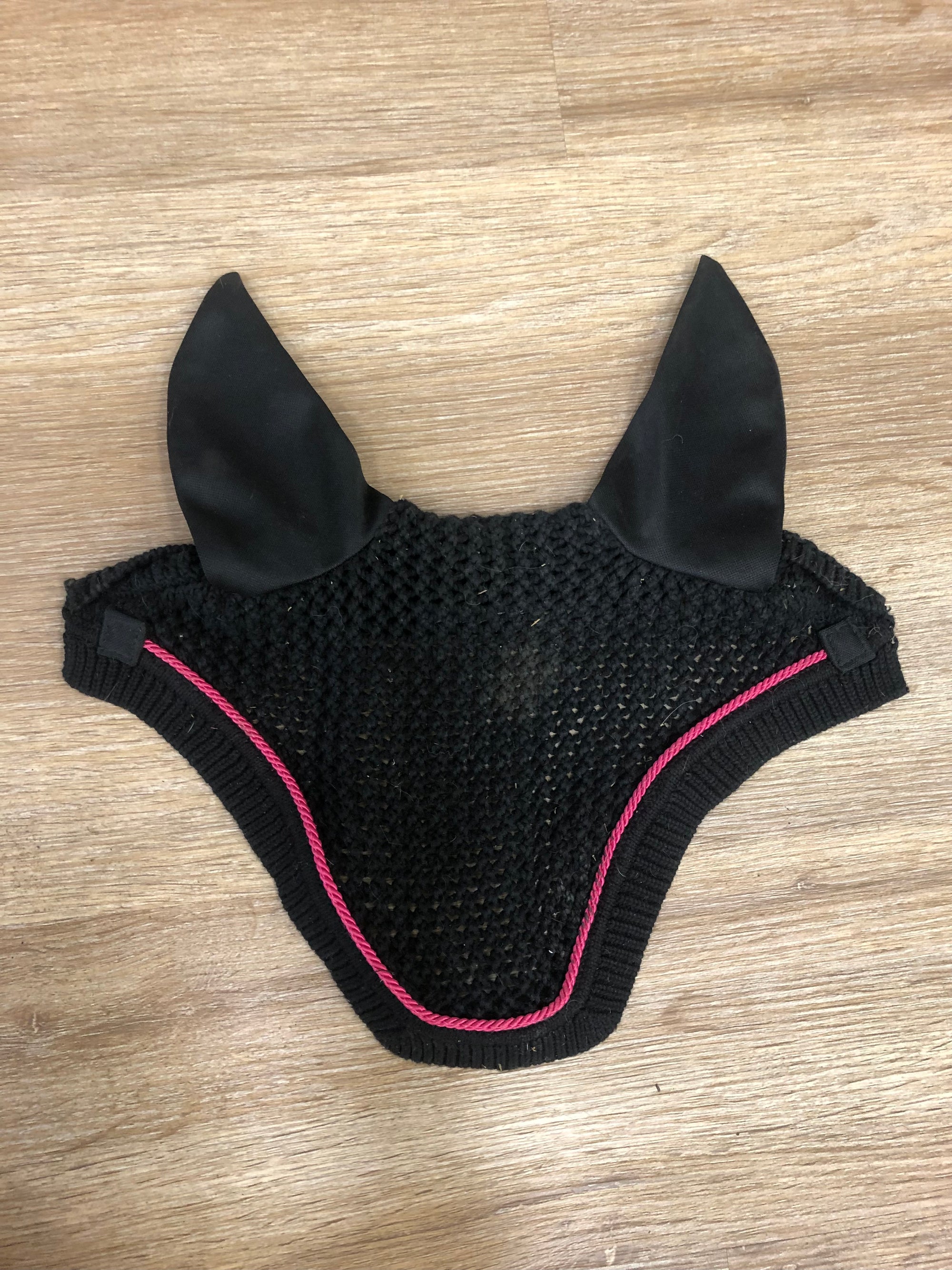 Shedrow Black Fly Bonnet - Pony