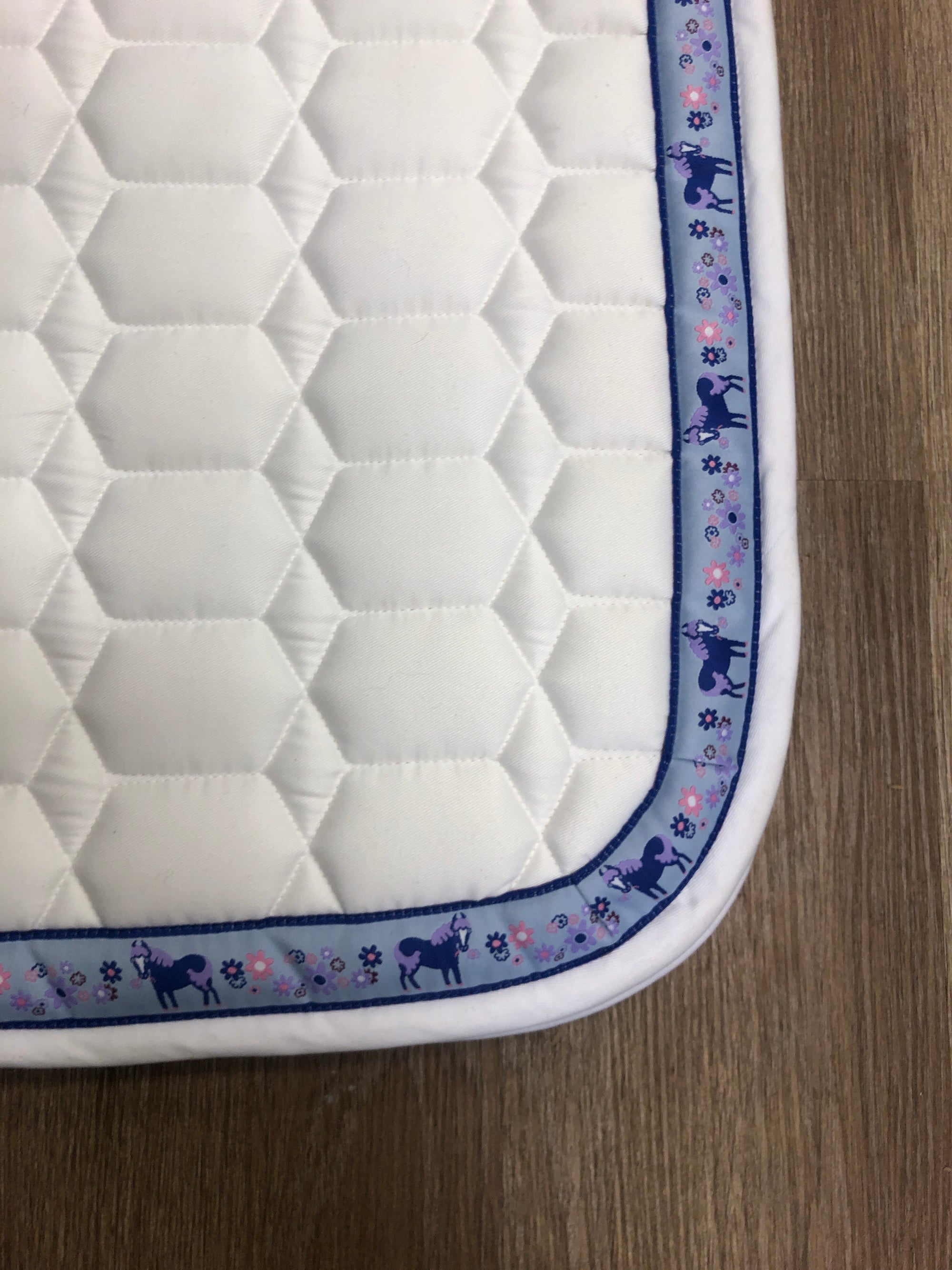 Fine Used Pony Saddle Pad *New - Horse & Hound Tack Shop 