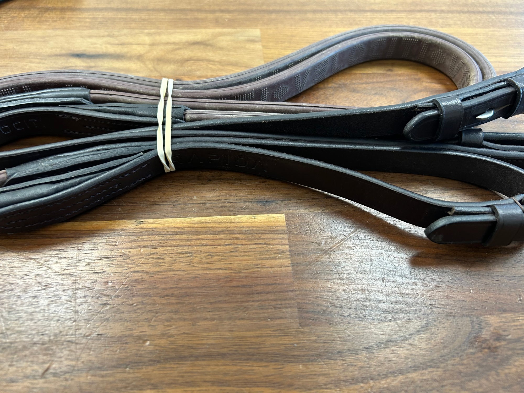 Shires Velociti Rapida Brown Rubber Reins - Full - Horse & Hound Tack Shop 