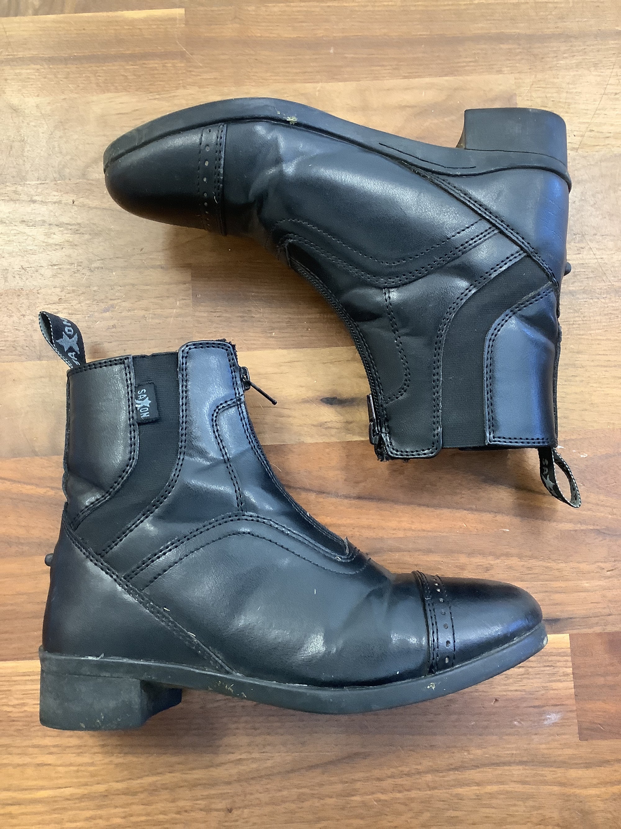 Fine Used Saxon Synthetic Kids Paddock Boots, 4 - Horse & Hound Tack Shop 