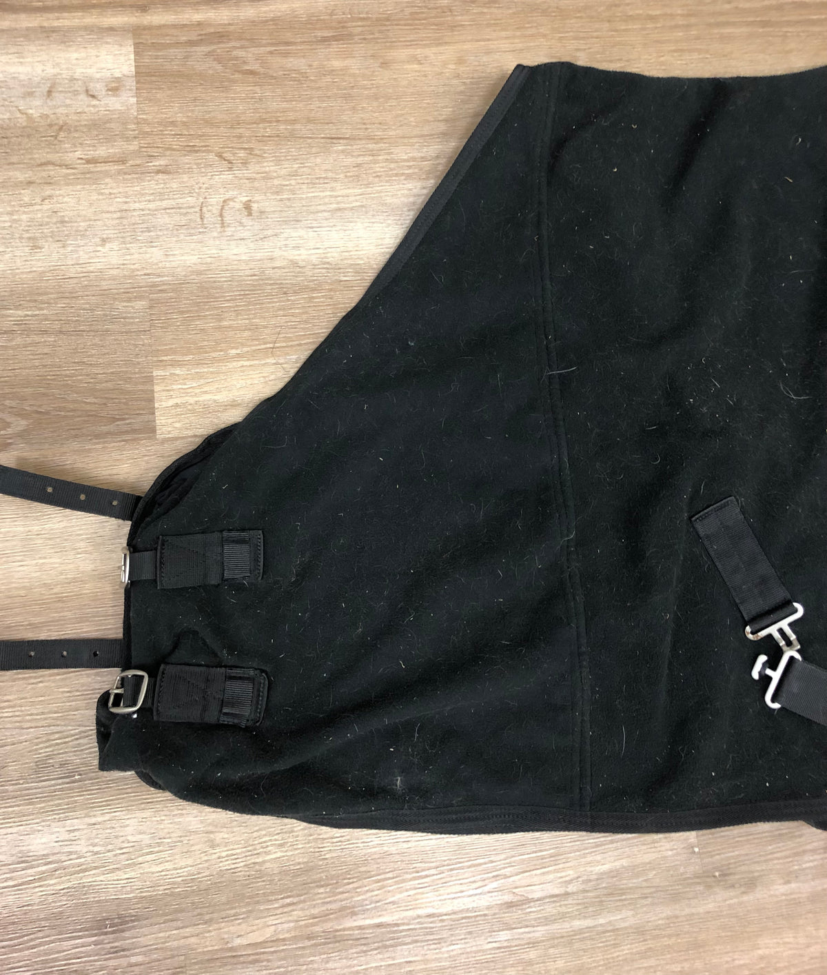 Black Supra Fleece Cooler - M - Horse & Hound Tack Shop 