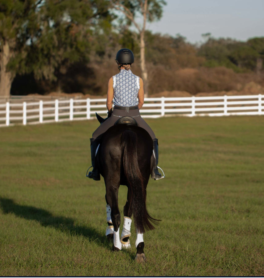 Equinavia Women’s Victoria Silicone Full Seat Breech