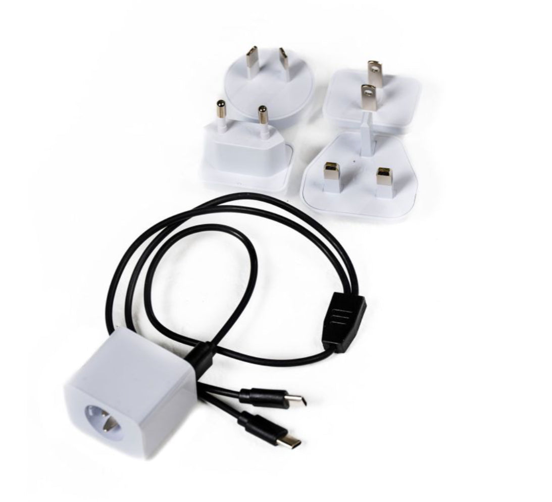 Horseware Ice-Vibe Cable and Transformer for LED Panel - Horse & Hound Tack Shop 