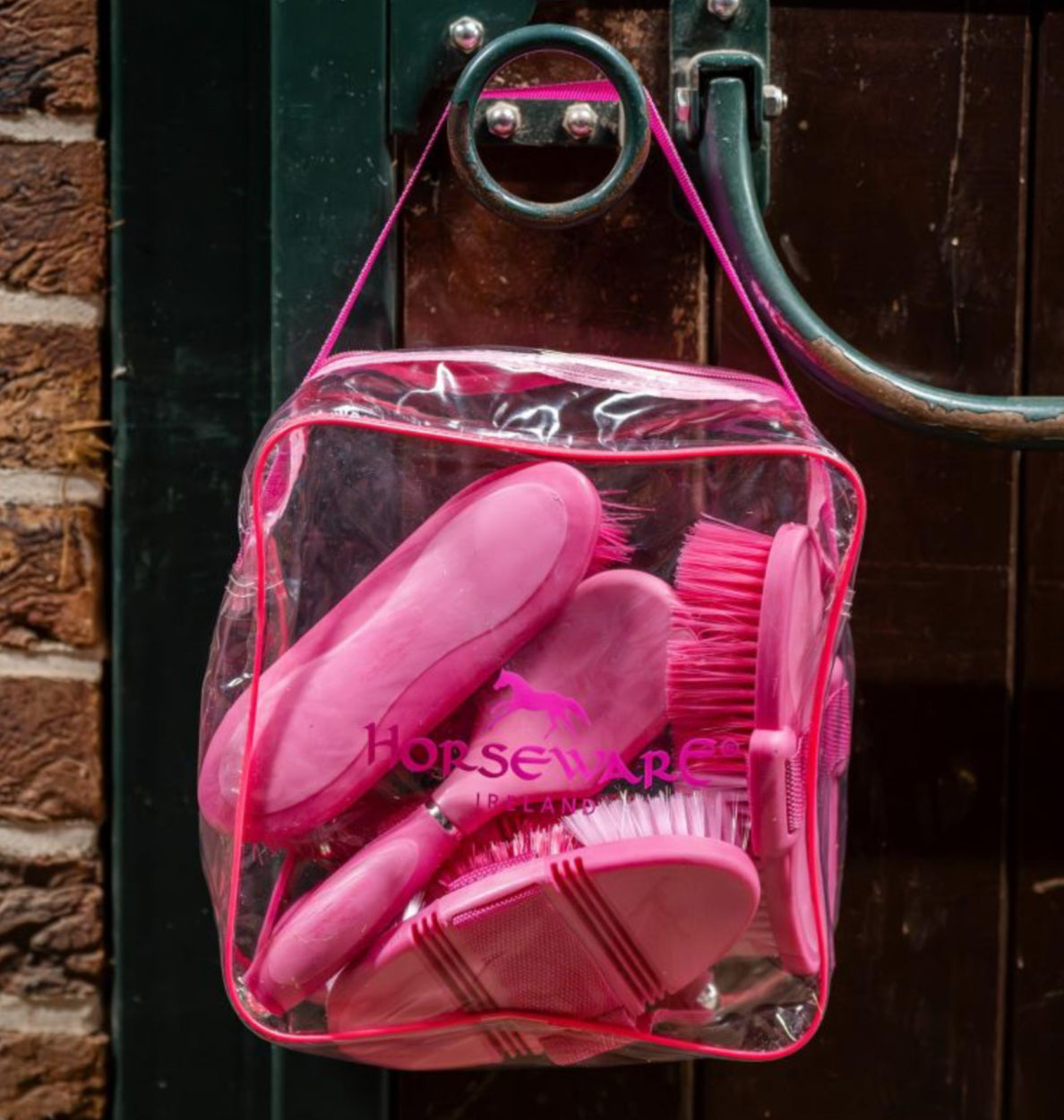 Horseware Newmarket 7 Piece Grooming Brush Set - Horse & Hound Tack Shop 