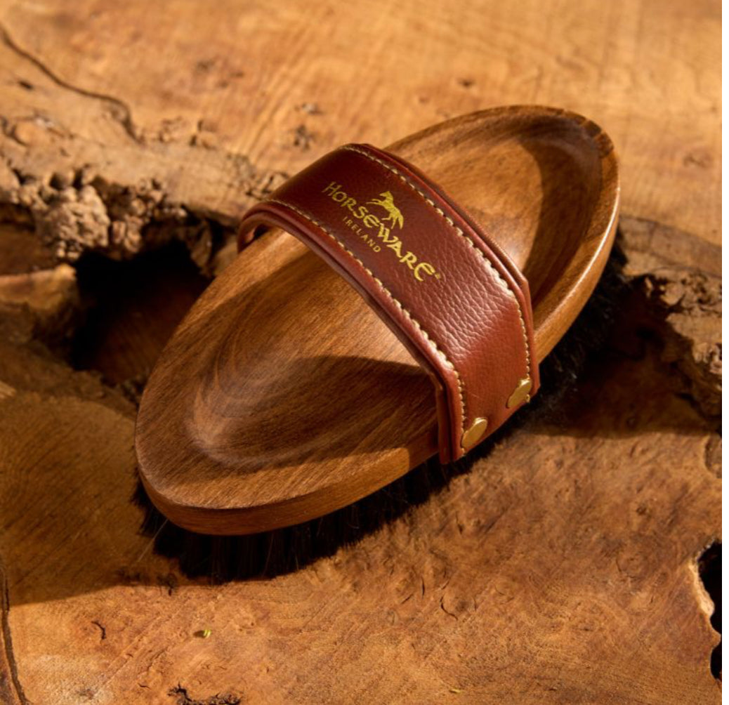 Horseware Signature Polishing Brush - Horse & Hound Tack Shop 