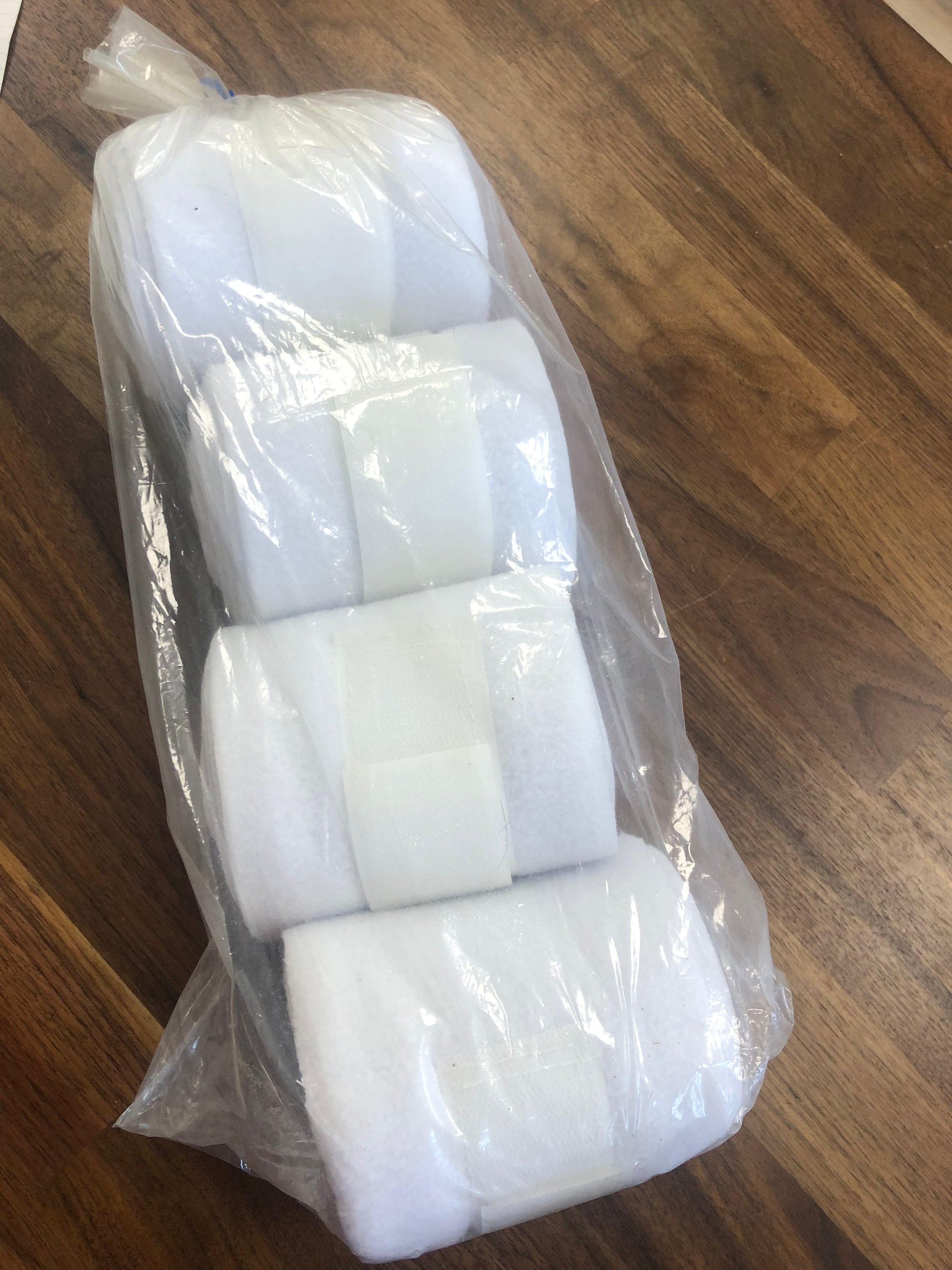 Fine Used *New Vac’s V-20 Pony size Polo Wraps - White - Horse & Hound Tack Shop 