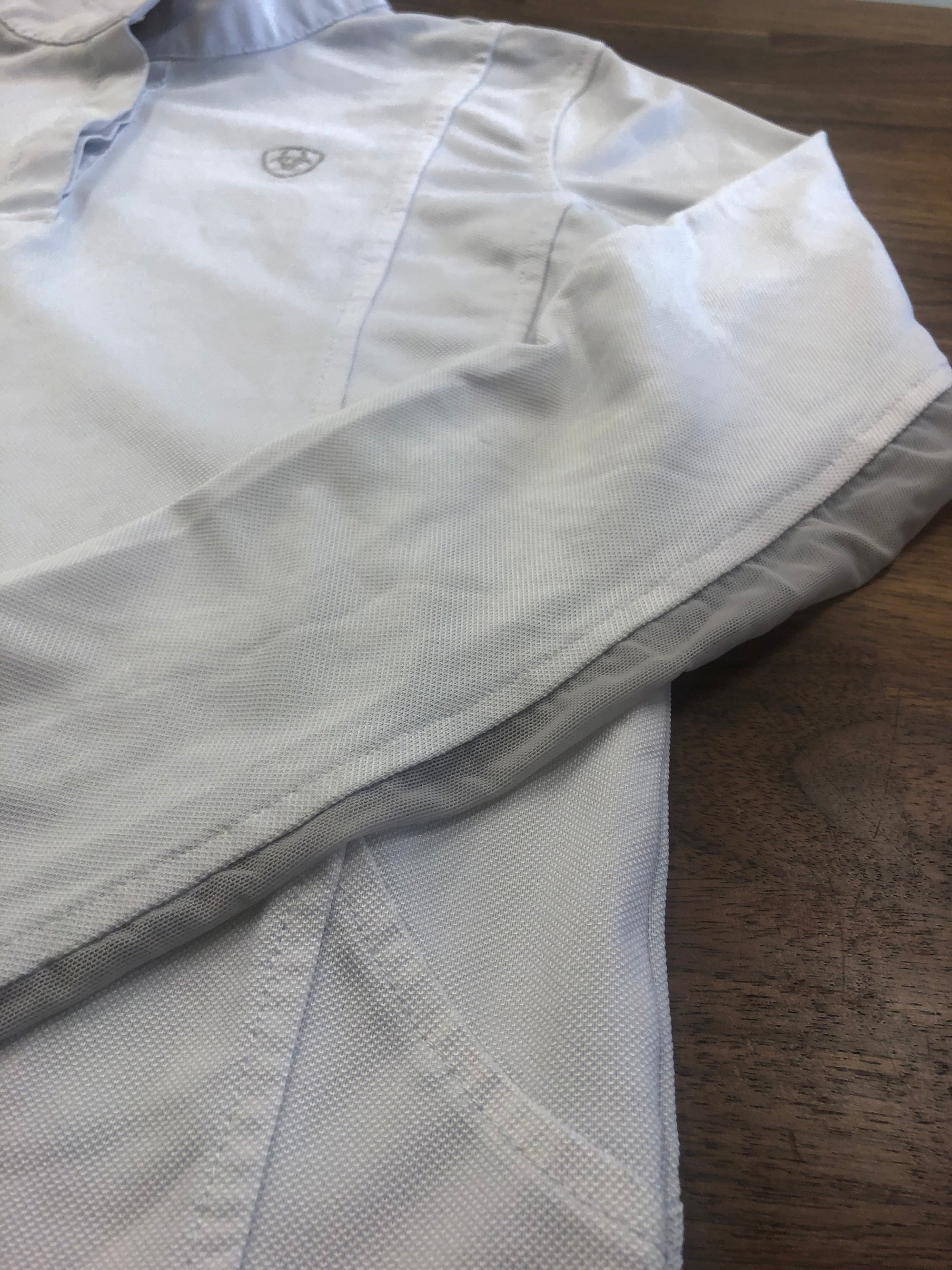 Kid’s Ariat Pro Series White Mesh Long Sleeve Show Shirt - small