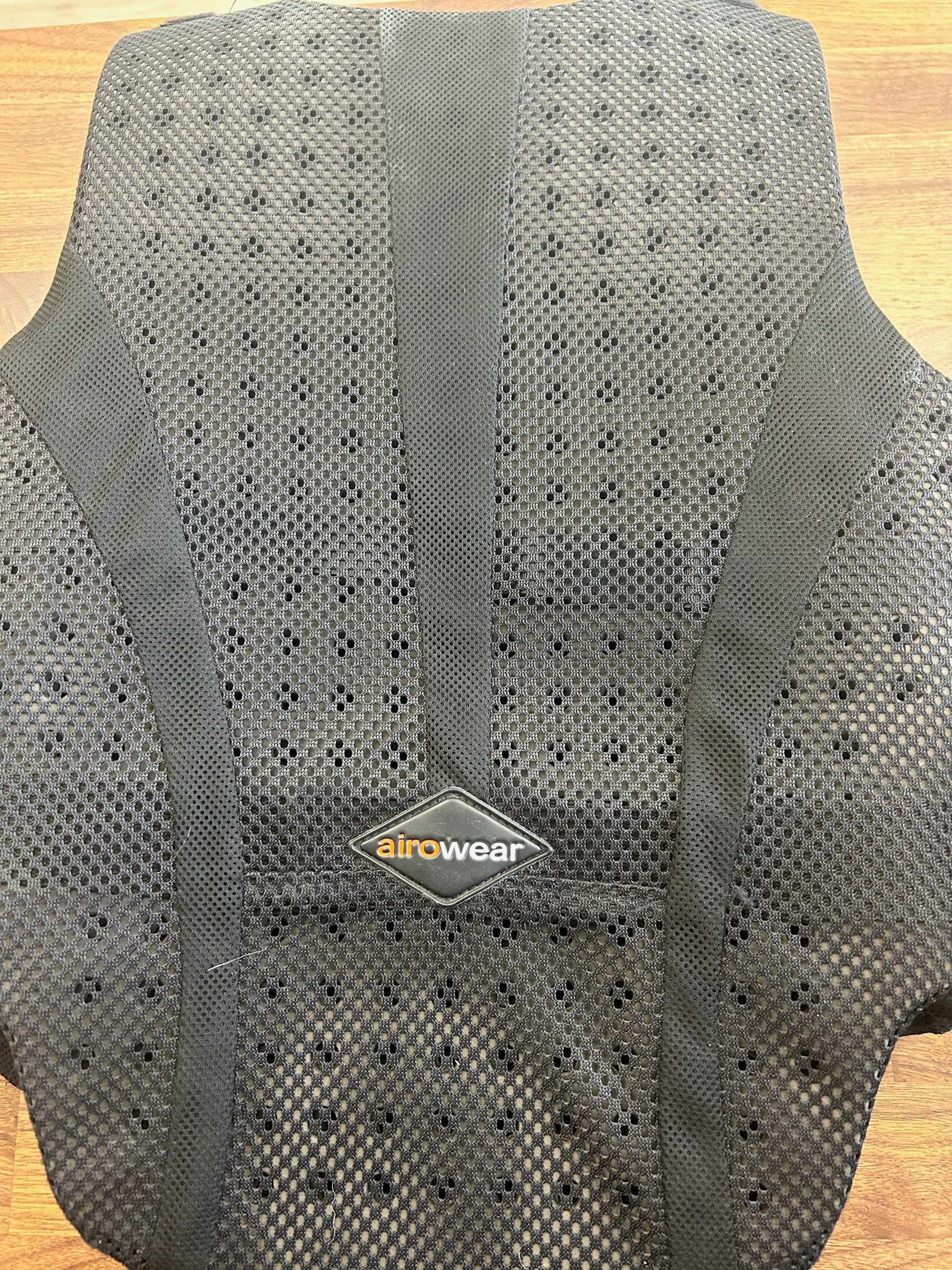 Fine Used Ladies Airowear Safety Vest - L4 Reg