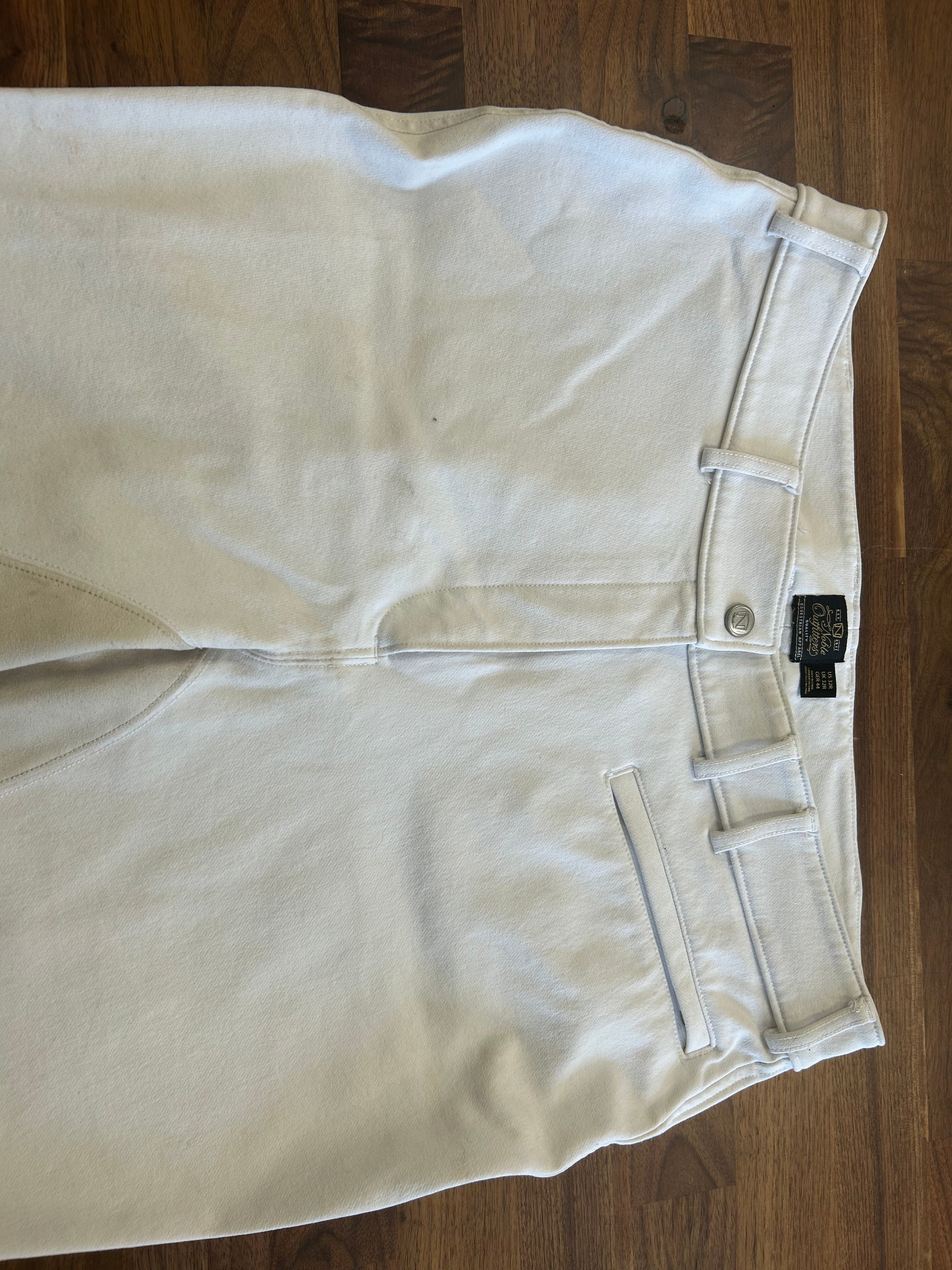 Fine Used Ladies Nobel Outfitters White Full Seat Breeches - size 32