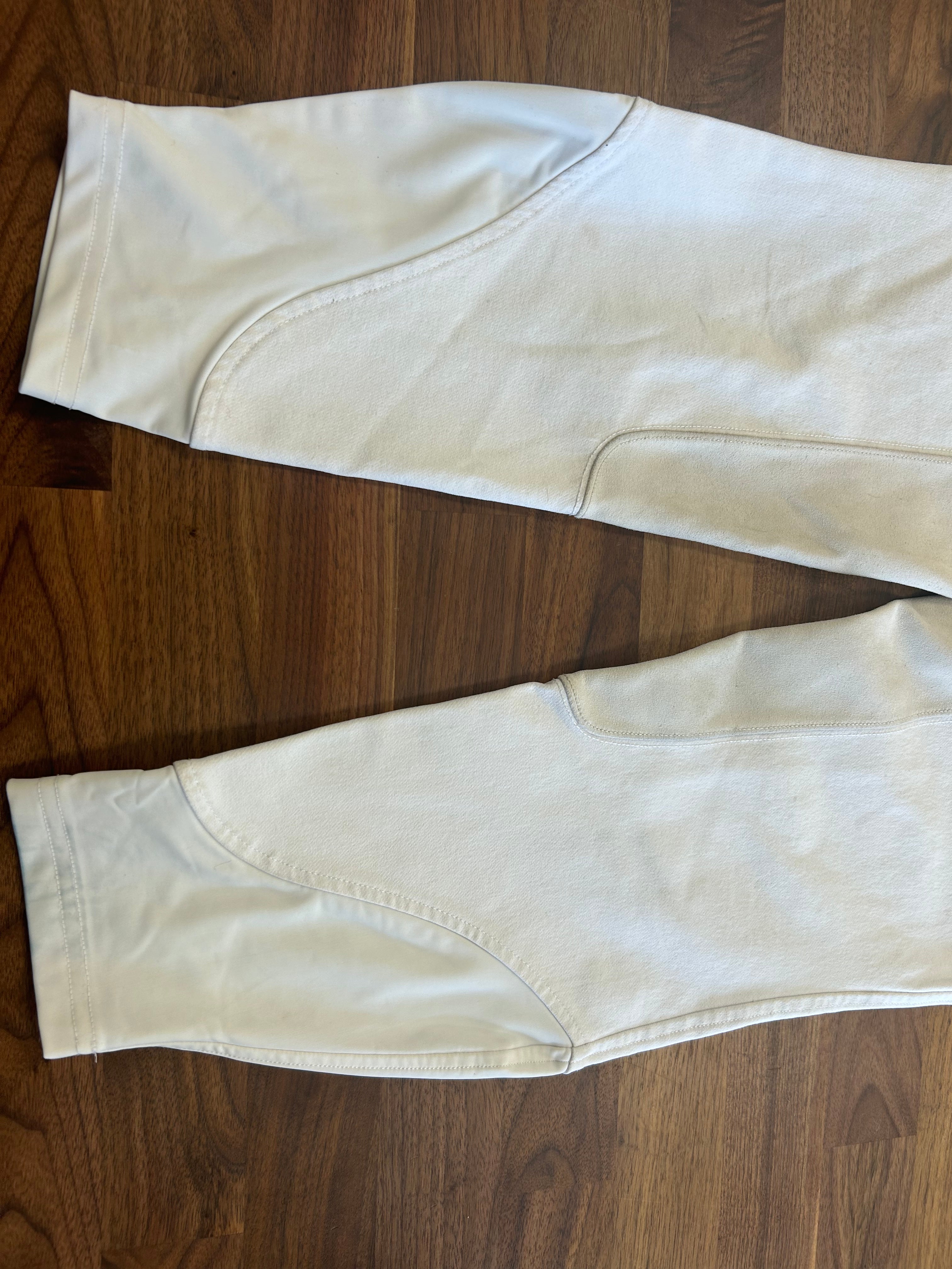 Fine Used Ladies Nobel Outfitters White Full Seat Breeches - size 32