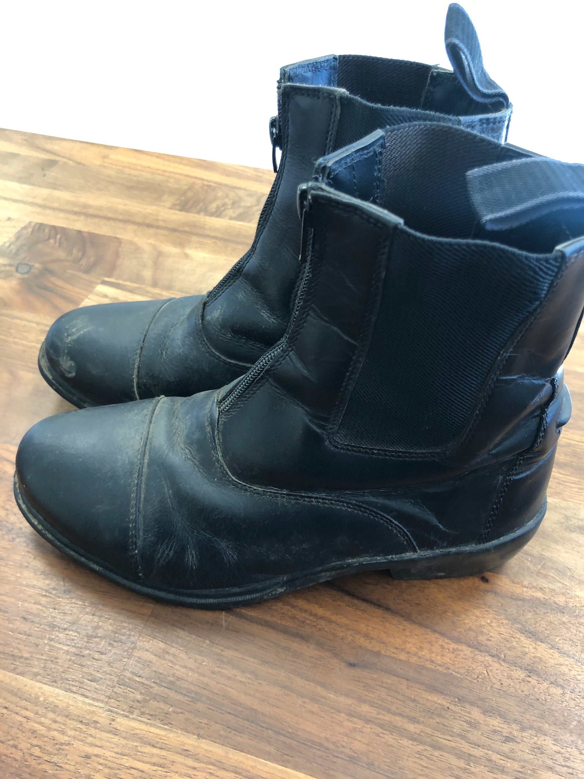 Ladies Auken Zip Up Paddock Boot 6.5