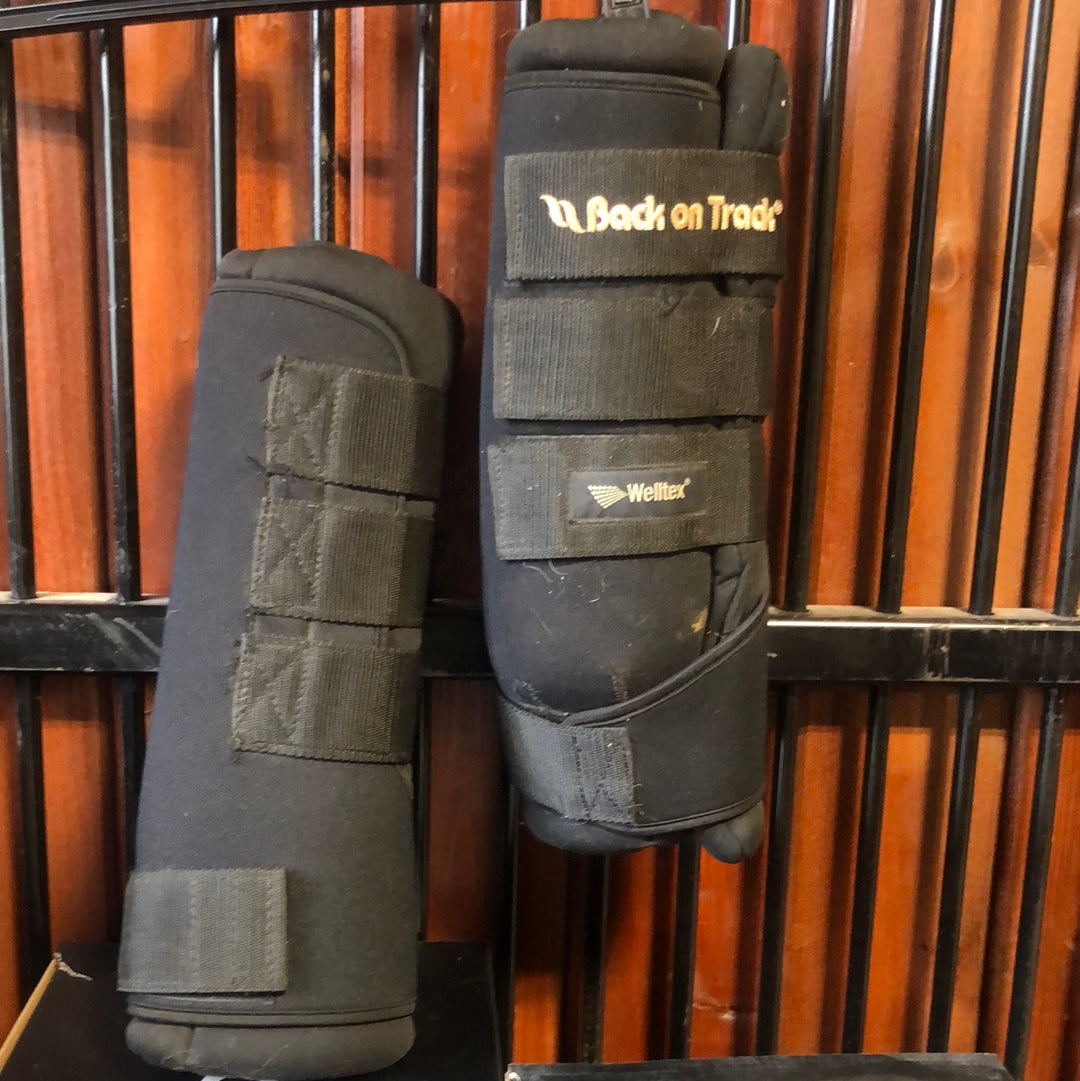 Fine Used Back On Track Royal Quick Wraps
