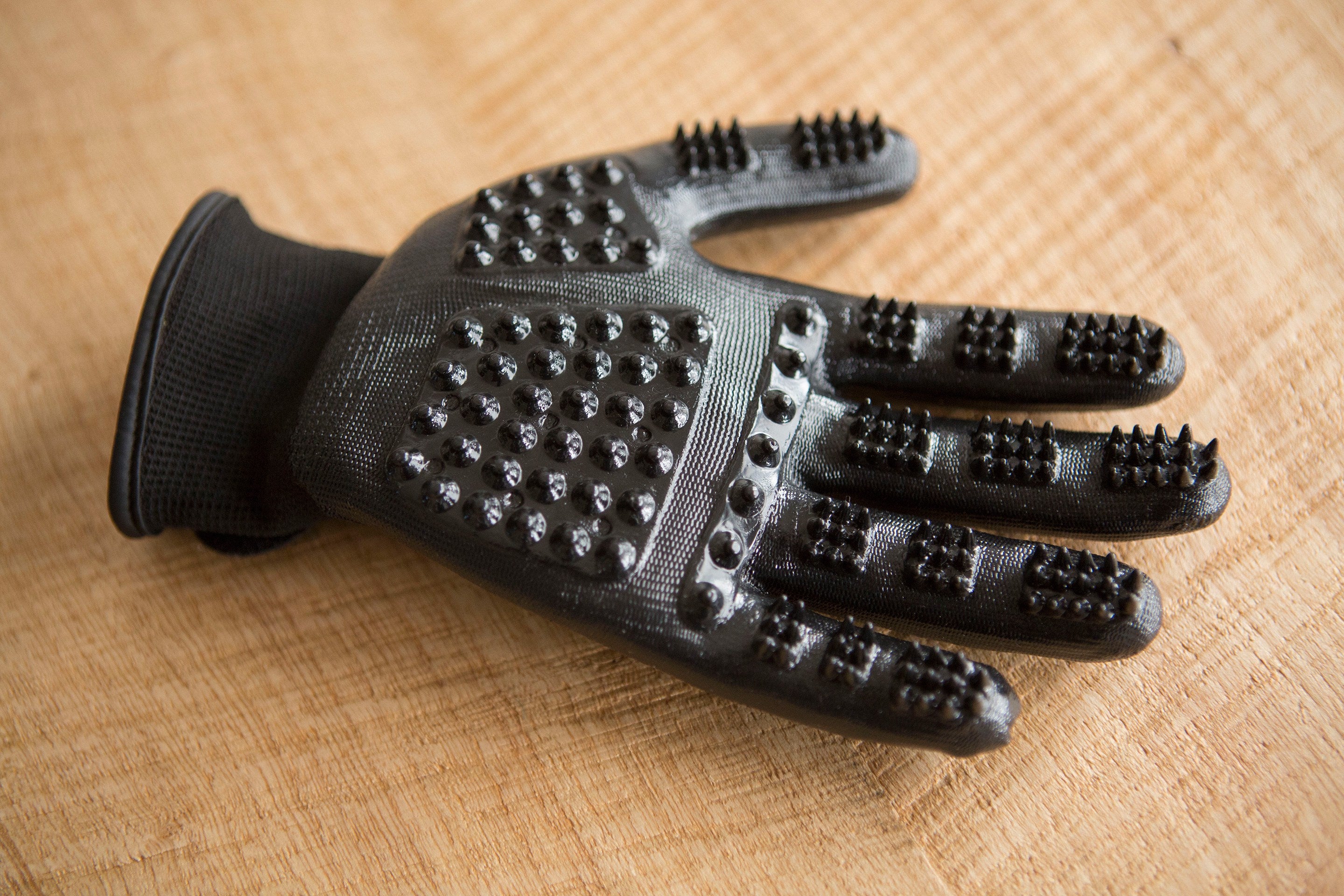 Handson grooming outlet gloves